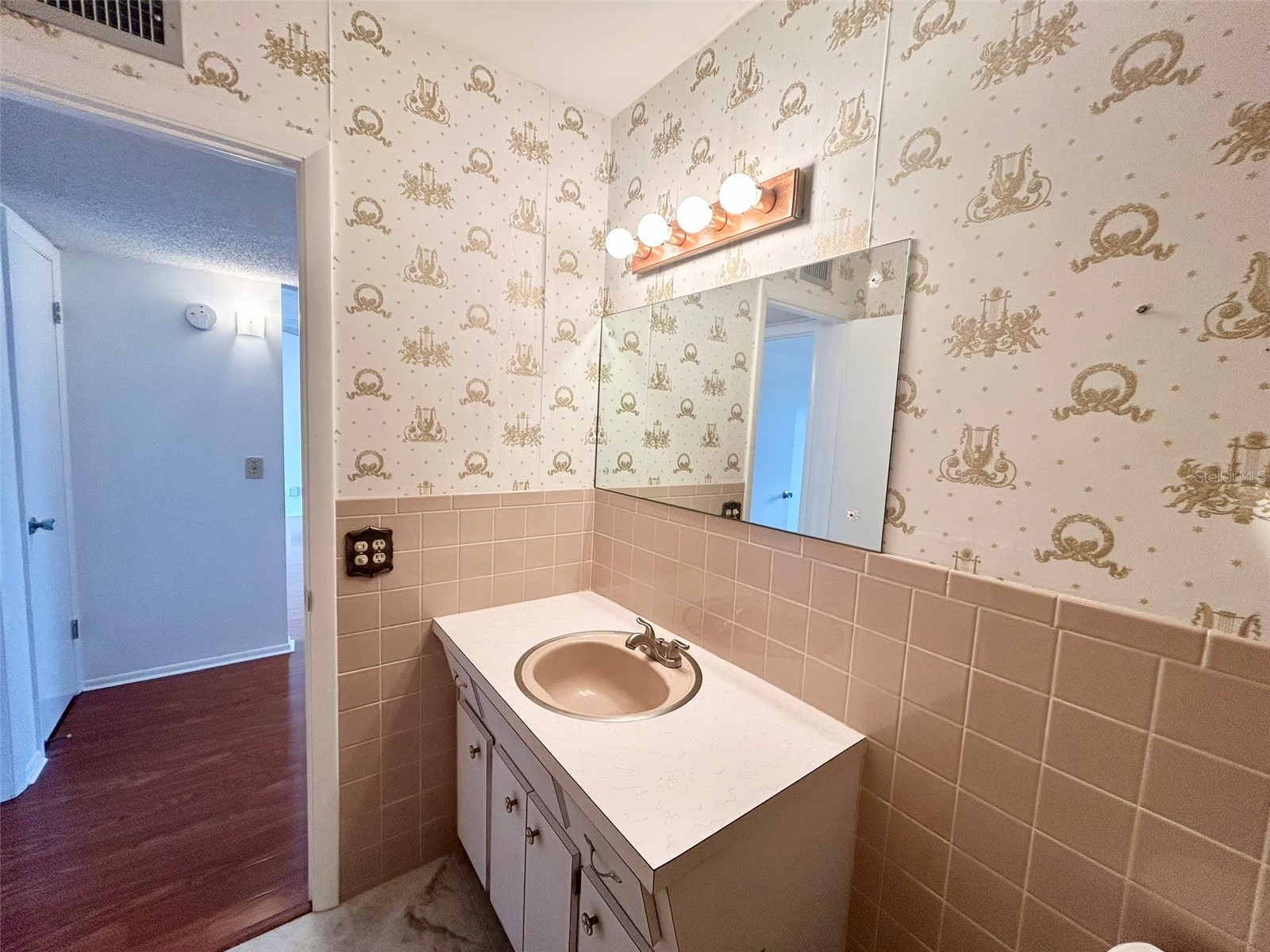 2400 Columbia Drive #18 Clearwater FL 33763 TB8483456 image16