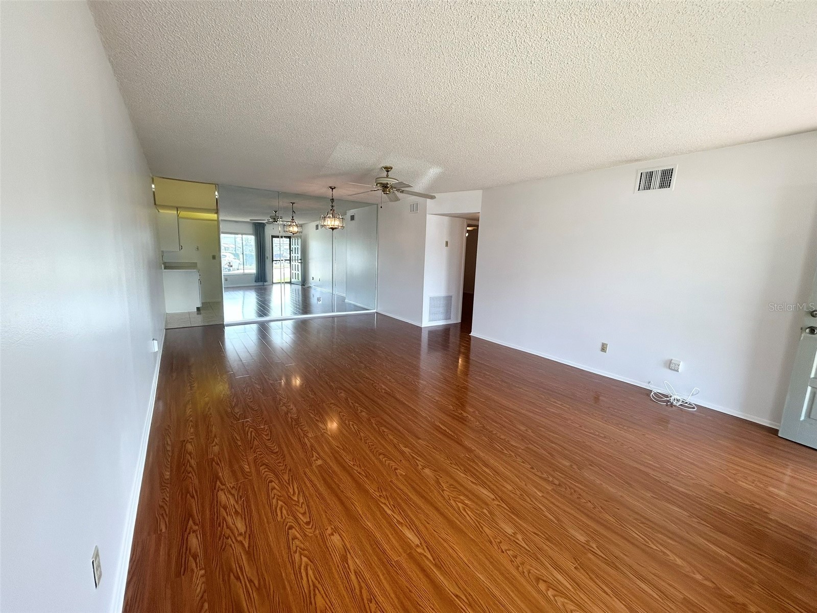 2400 Columbia Drive #18 Clearwater FL 33763 TB8483456 image4