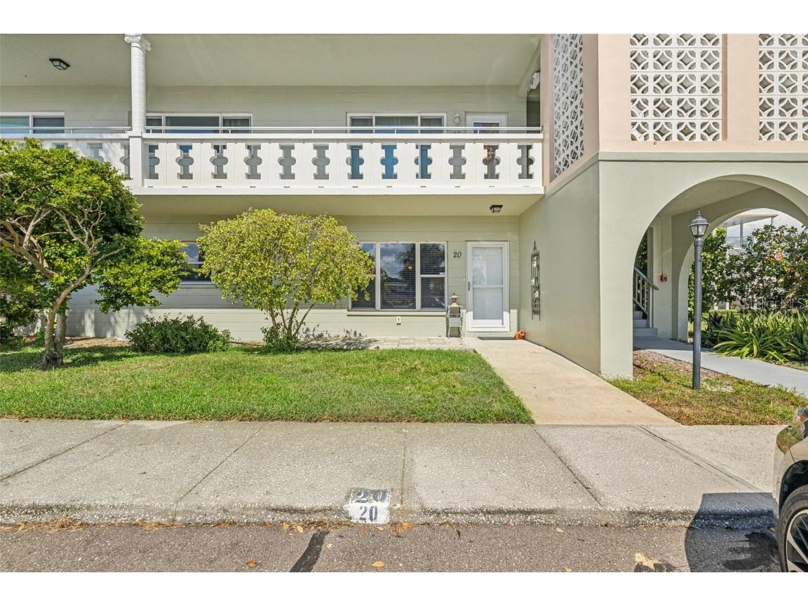 2400 Columbia Drive #20 Clearwater FL 33763 TB8364215 image1