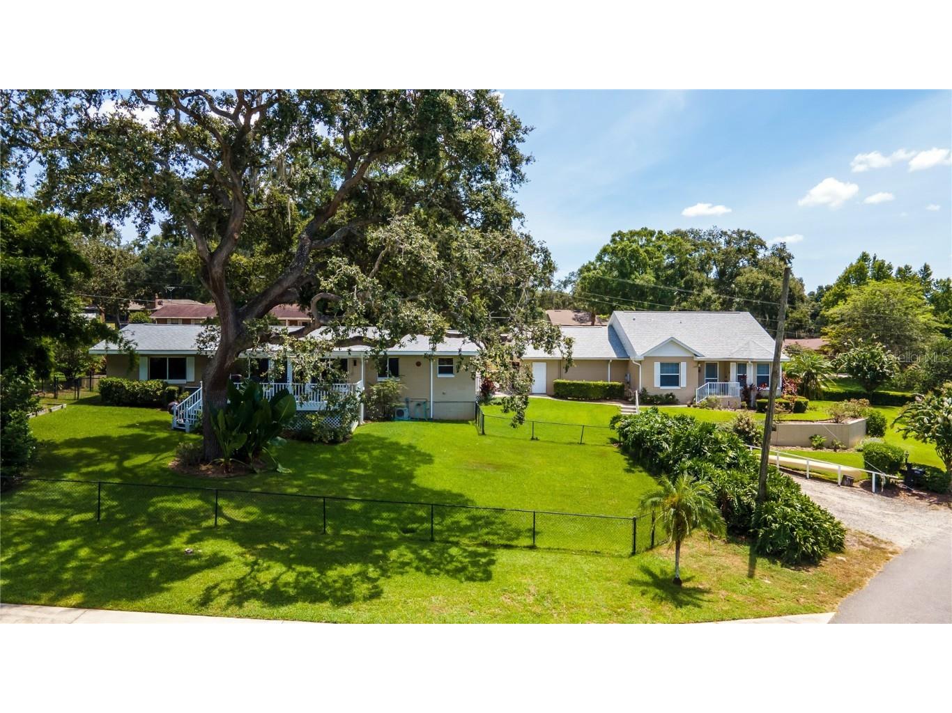 2400 Country Club Road Eustis FL 32726 - East Crooked Lake G5072430 image1