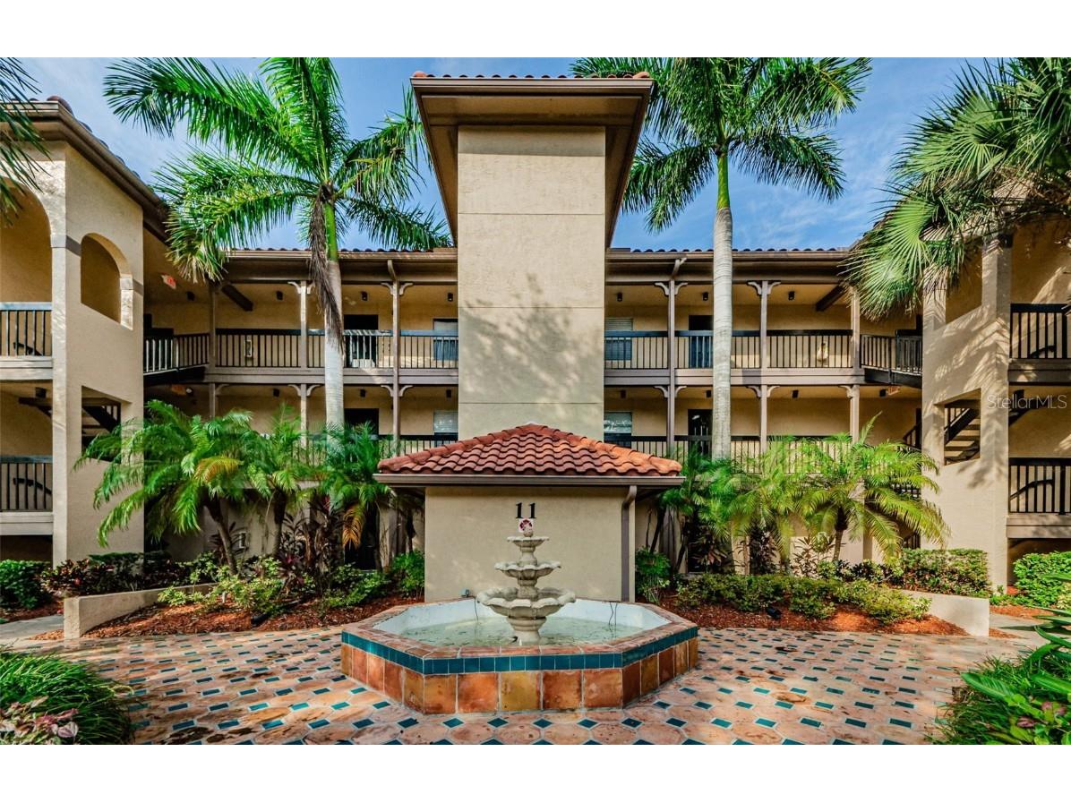 2400 Feather Sound Drive #1136 Clearwater FL 33762 U8182356 image1