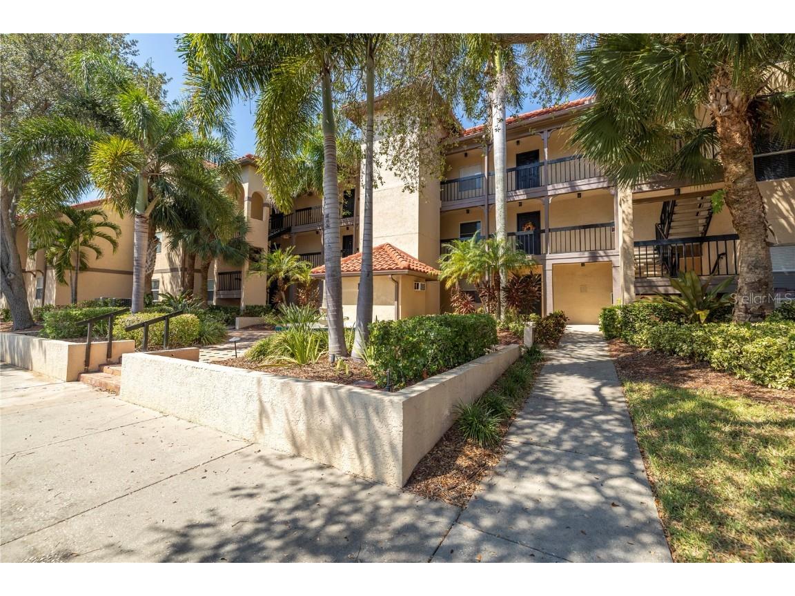 2400 Feather Sound Drive #1235 Clearwater FL 33762 TB8386085 image1