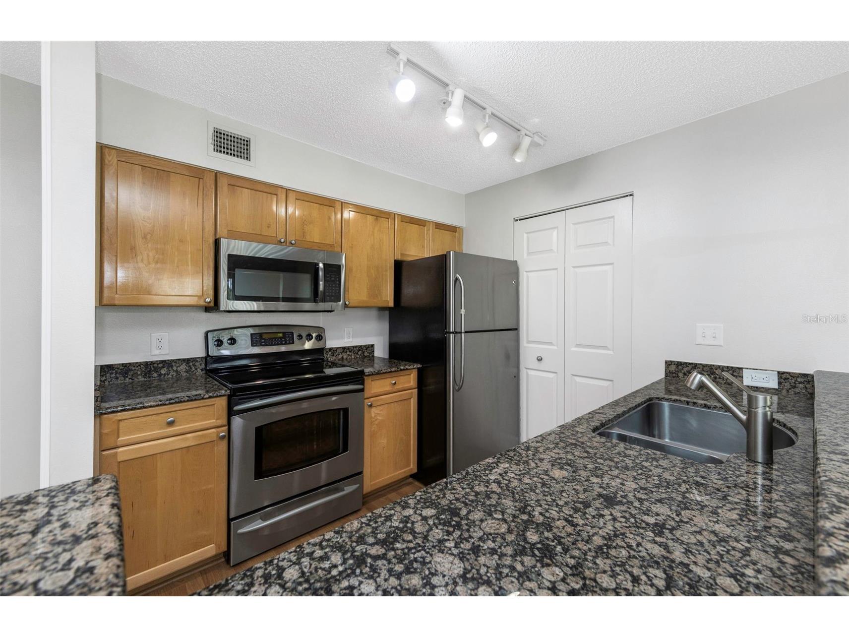 2400 Feather Sound Drive #412 Clearwater FL 33762 TB8488895 image10