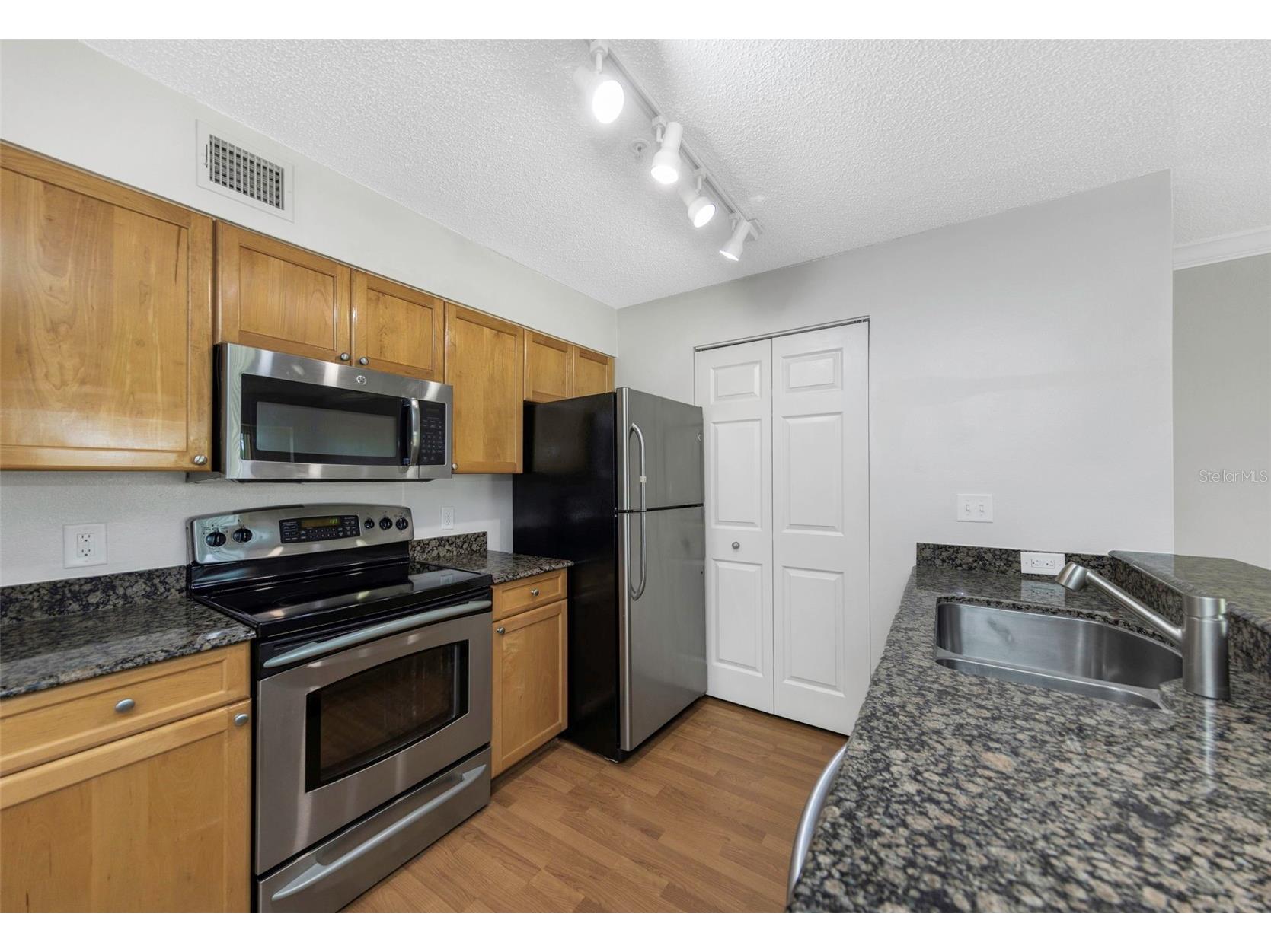 2400 Feather Sound Drive #412 Clearwater FL 33762 TB8488895 image13