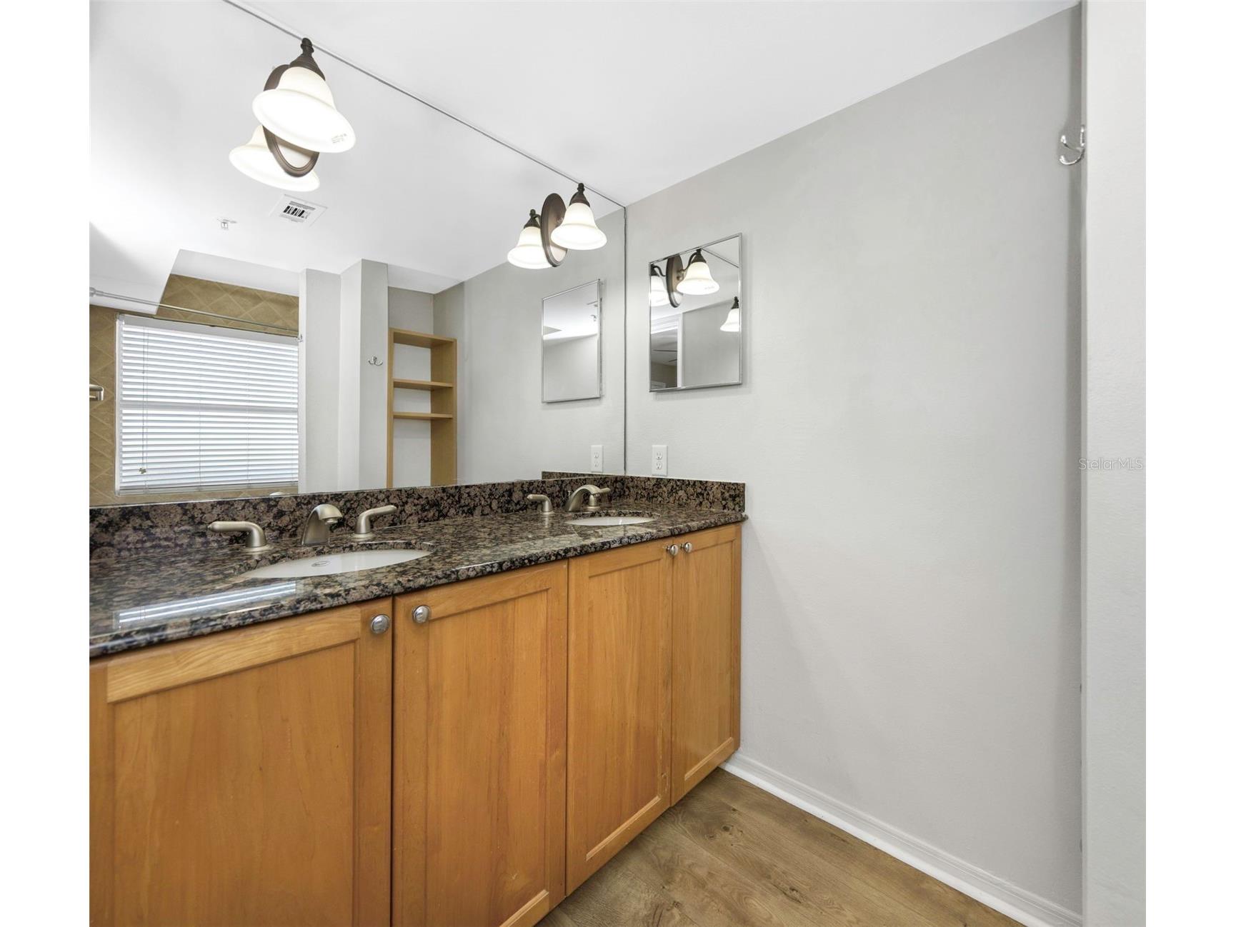 2400 Feather Sound Drive #412 Clearwater FL 33762 TB8488895 image18