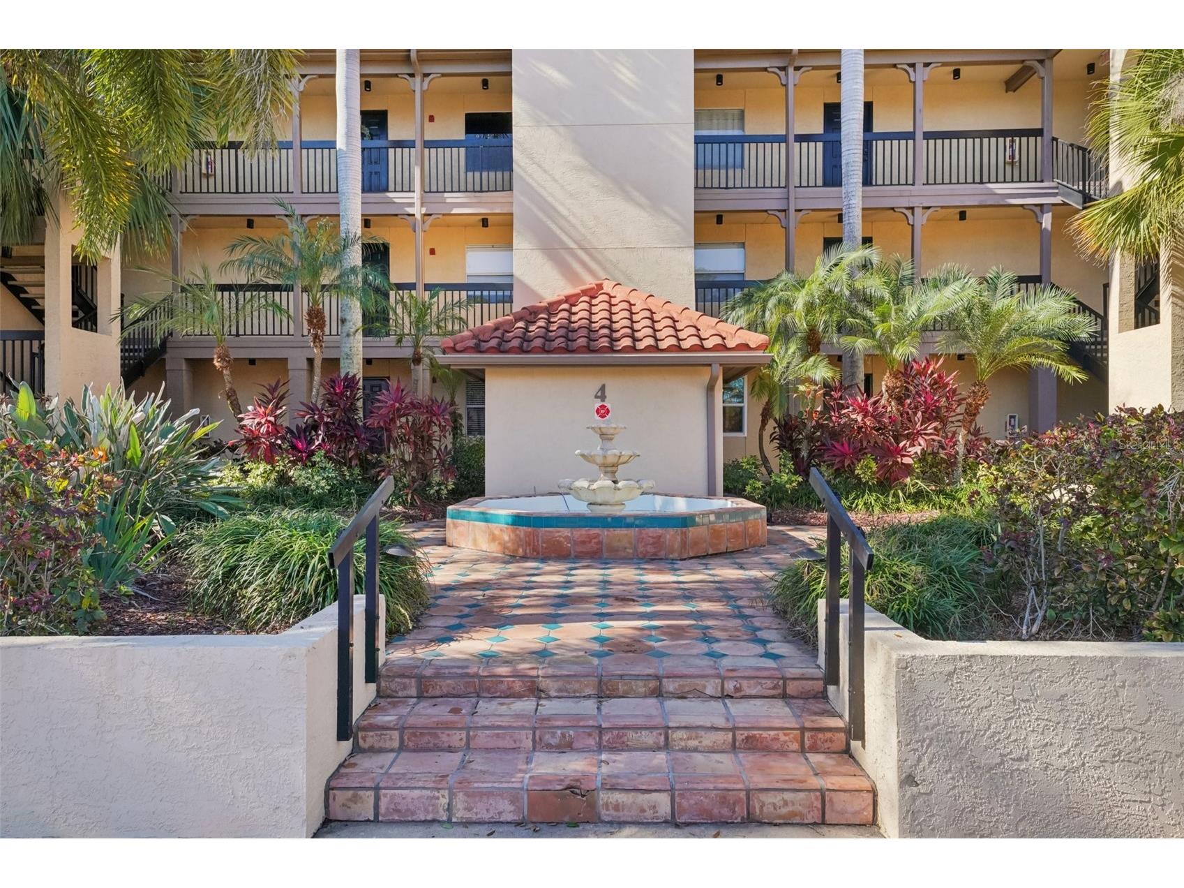 2400 Feather Sound Drive #415 Clearwater FL 33762 TB8474081 image1