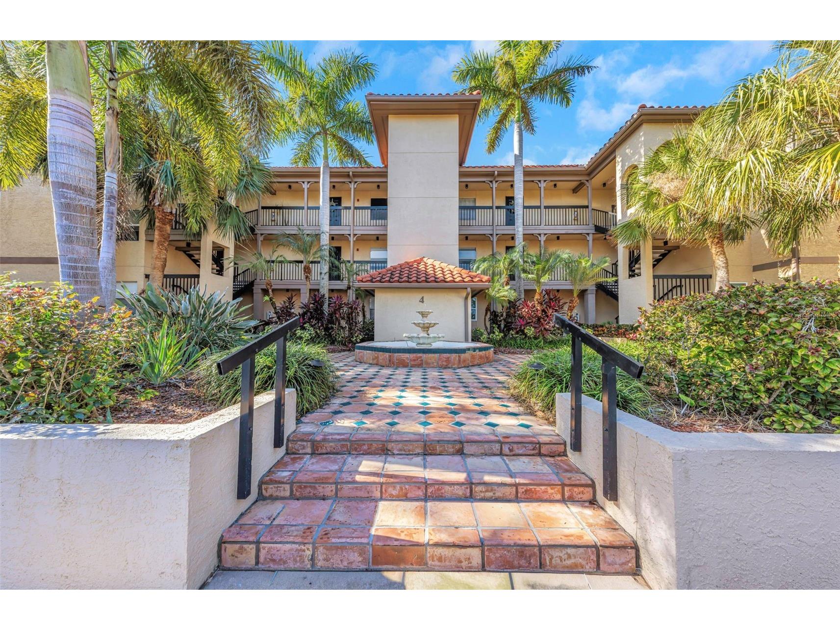 2400 Feather Sound Drive #423 Clearwater FL 33762 TB8458073 image1