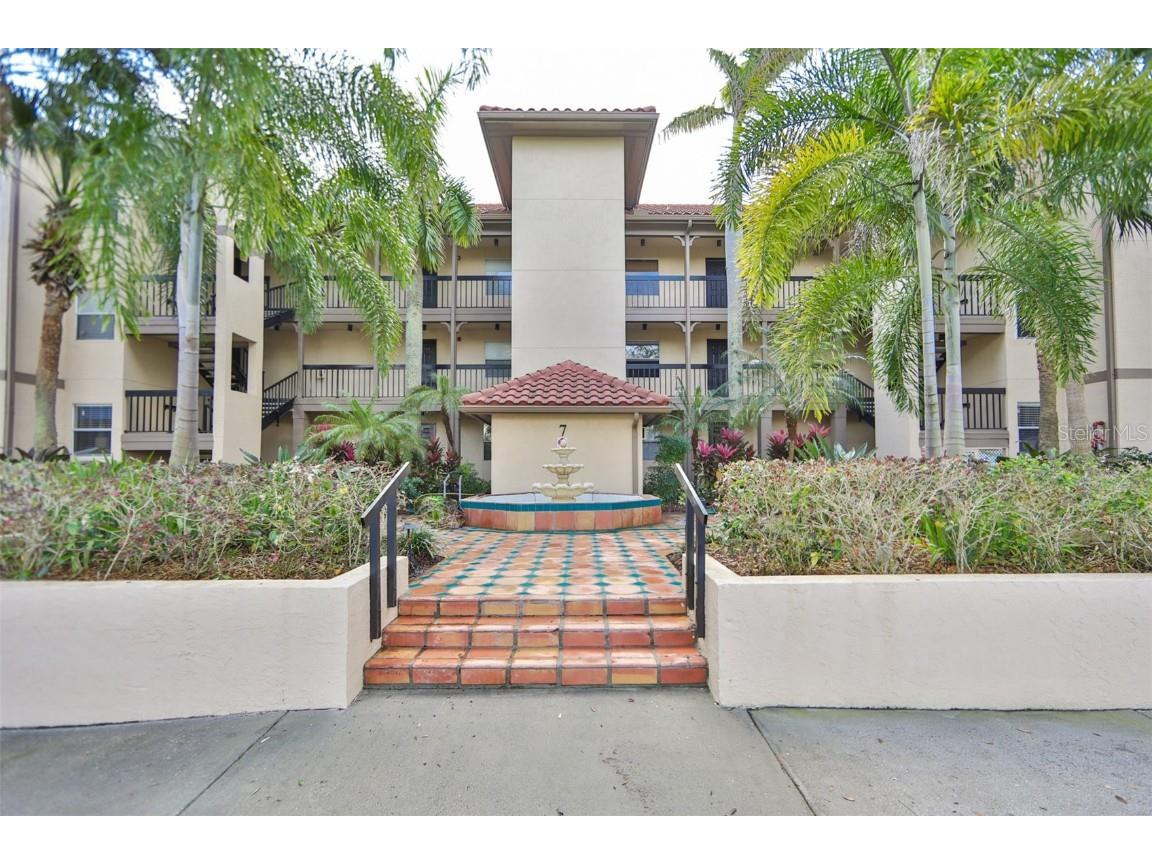 2400 Feather Sound Drive #723 Clearwater FL 33762 U8152673 image1