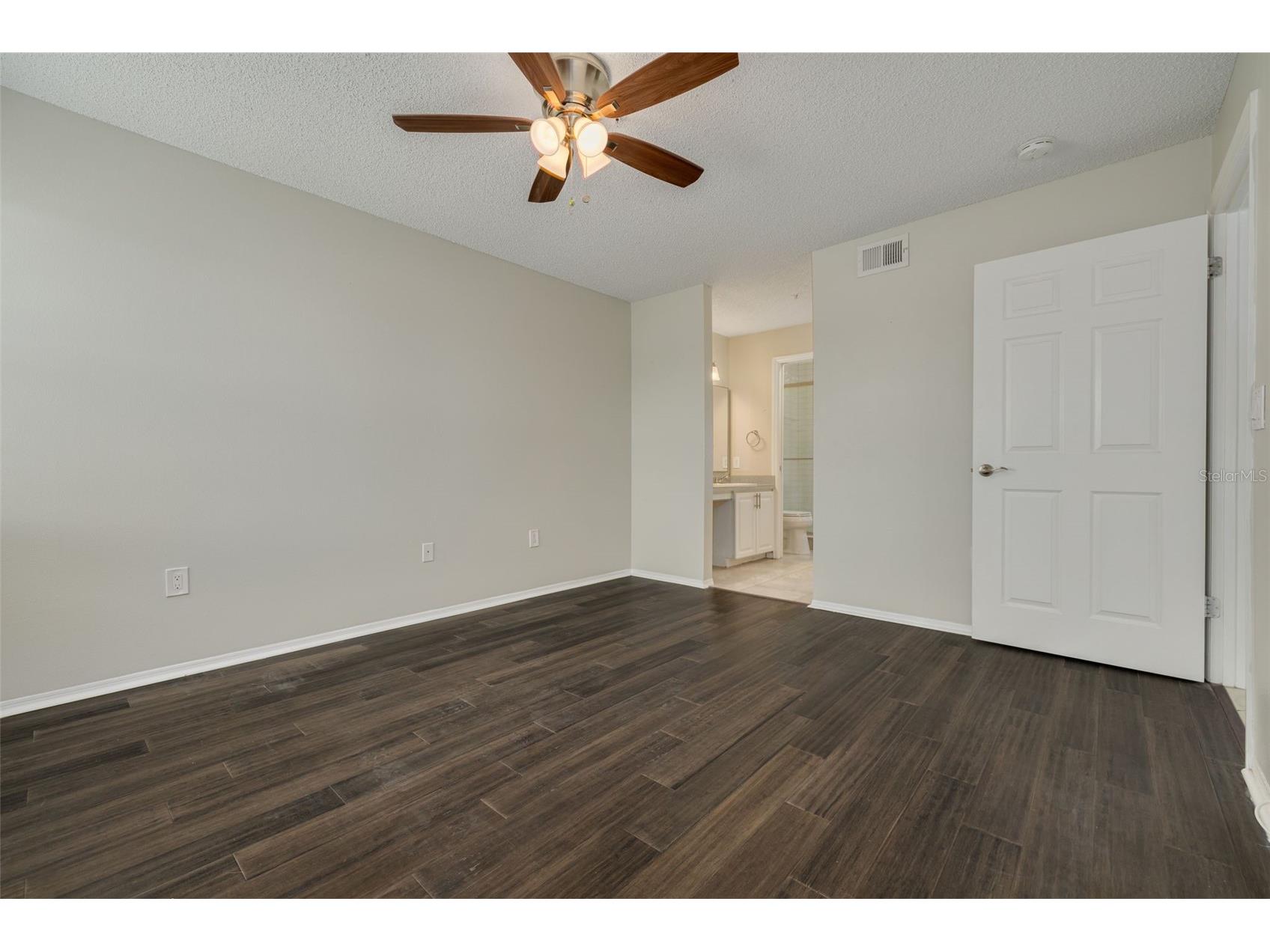 2400 Feather Sound Drive #914 Clearwater FL 33762 TB8530157 image24