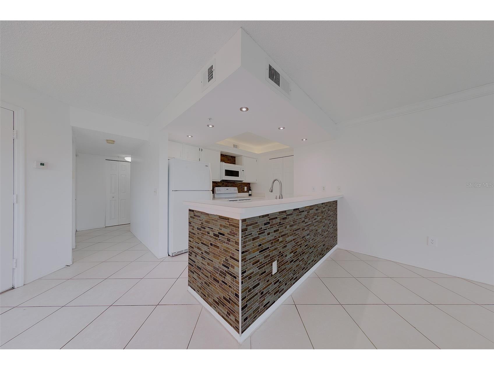 2400 Feather Sound Drive #928 Clearwater FL 33762 TB8512733 image11