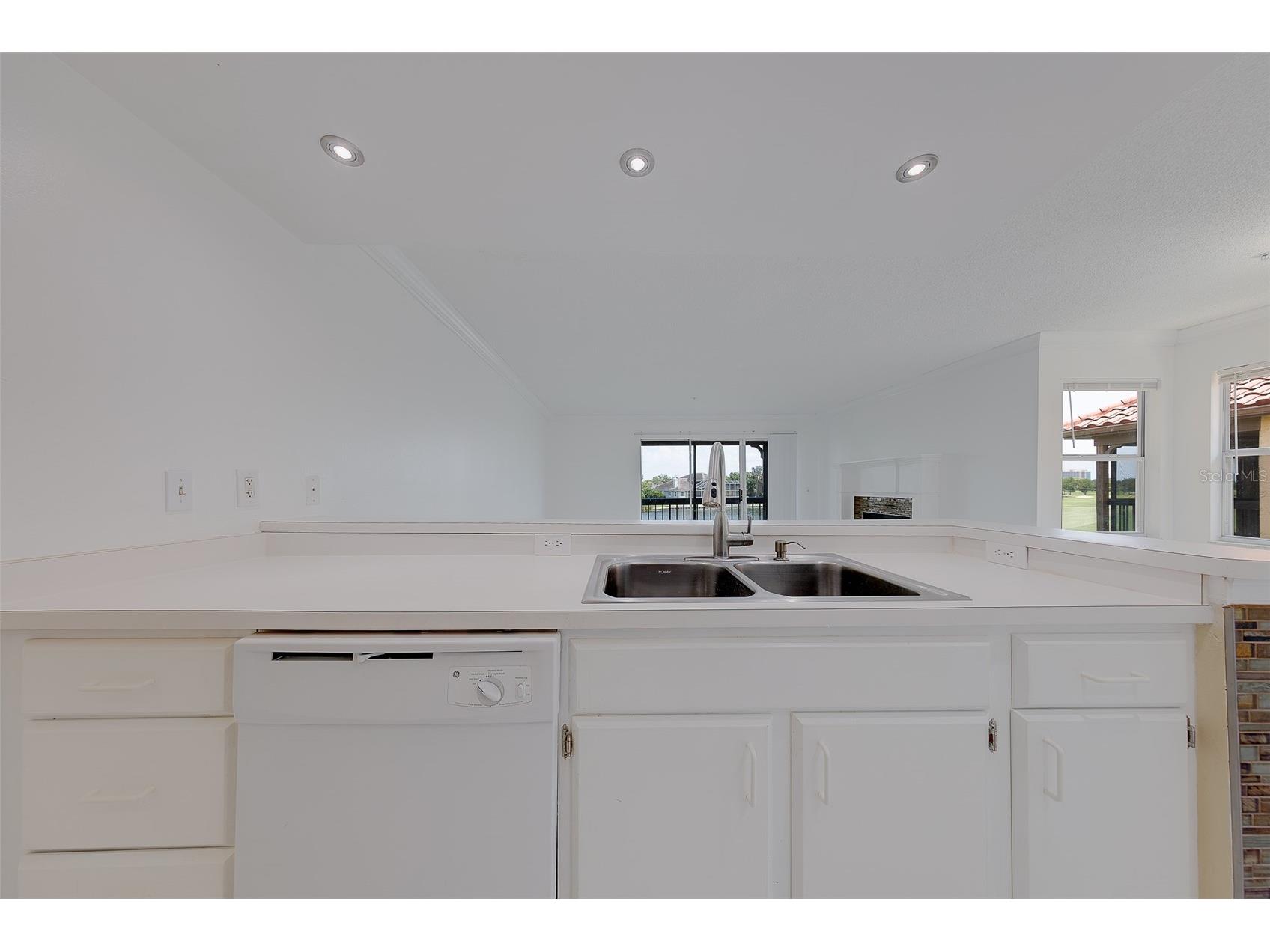 2400 Feather Sound Drive #928 Clearwater FL 33762 TB8512733 image14