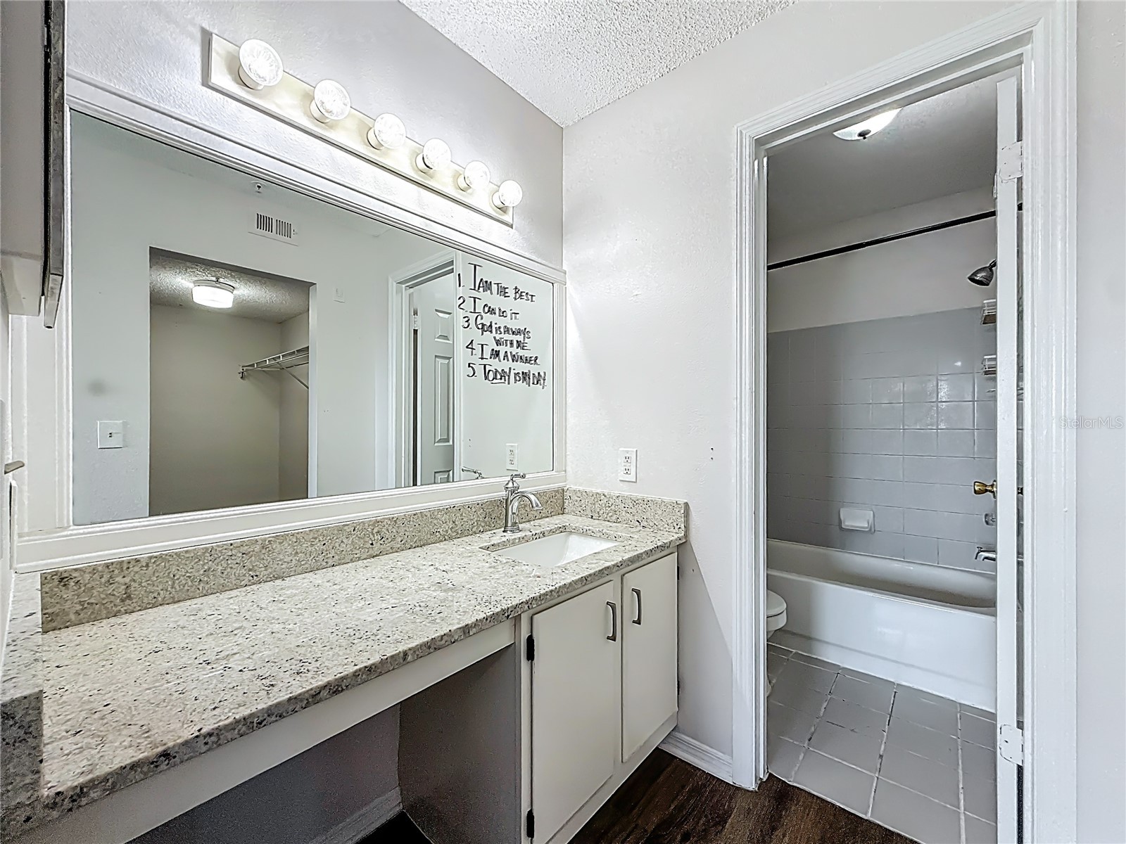 2400 Feather Sound Drive #933 Clearwater FL 33762 TB8493126 image24