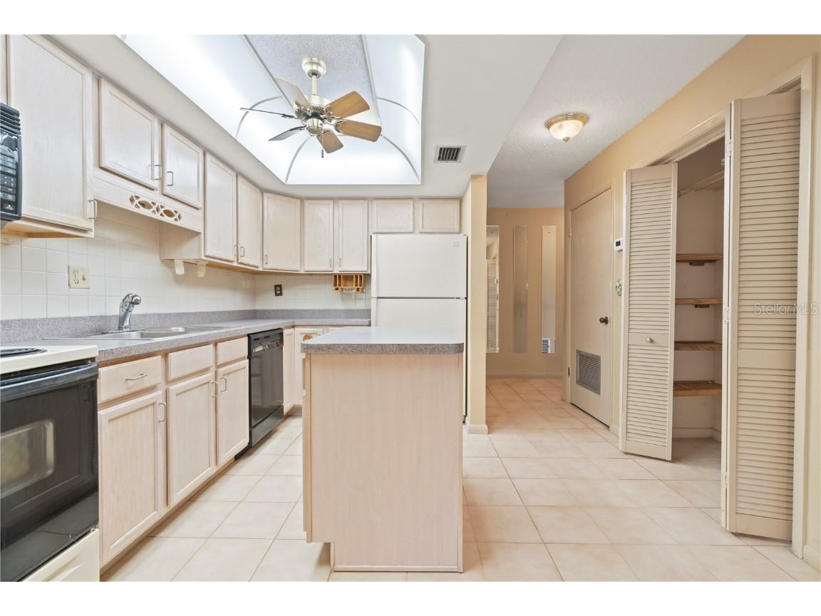 2400 Forest Drive #231 Inverness FL 34453 OM702836 image41