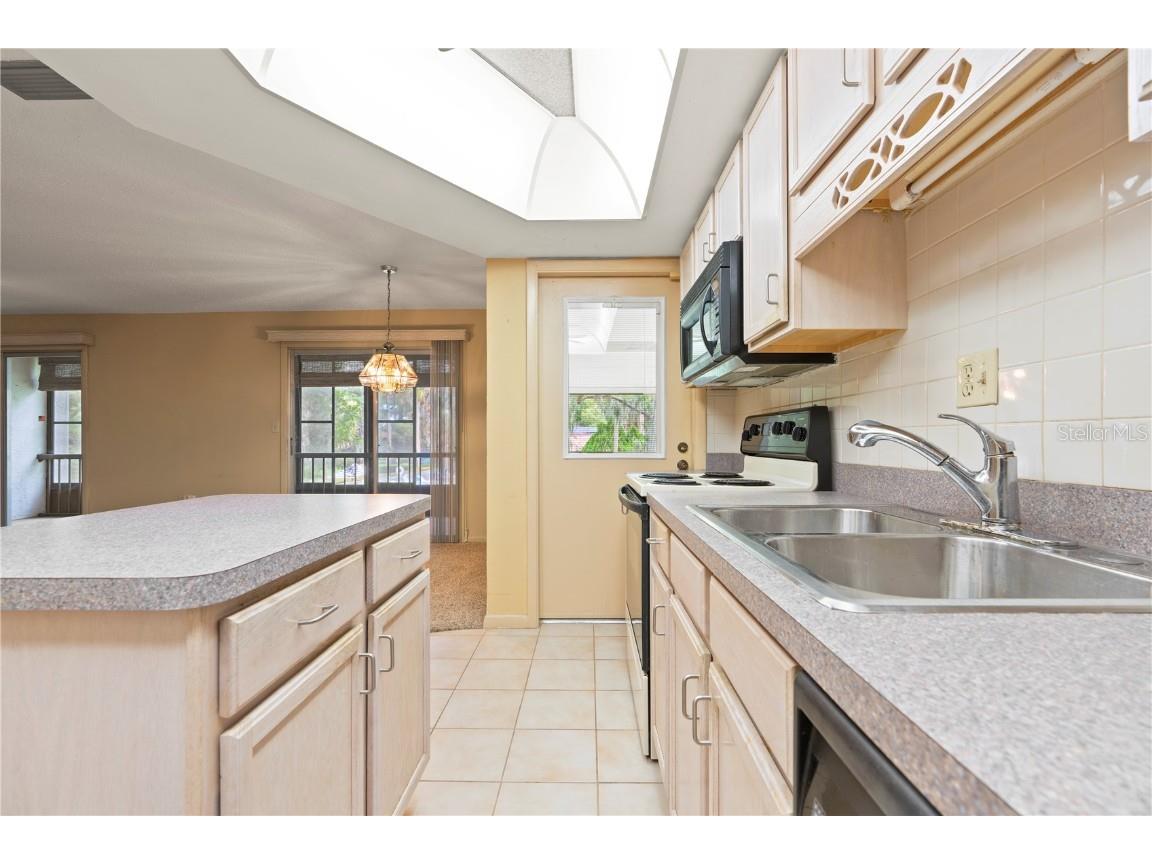 2400 Forest Drive #231 Inverness FL 34453 OM702836 image49