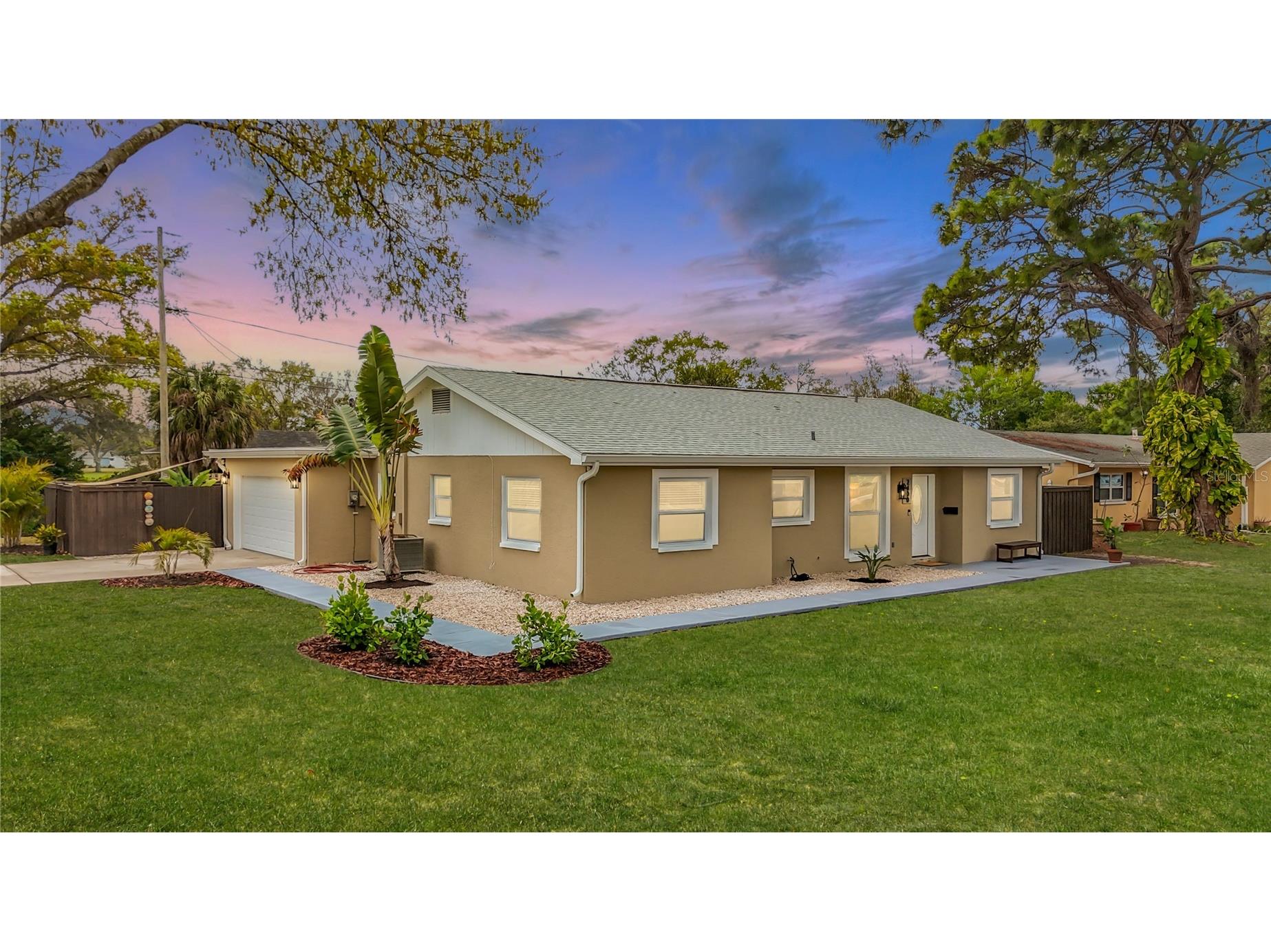 2400 Granada Circle W Saint Petersburg FL 33712 TB8482014 image1