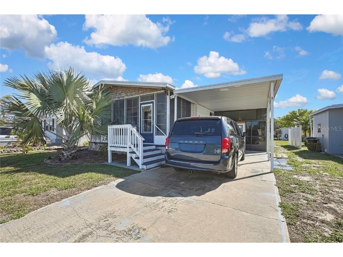 2400 Lemur Drive Holiday FL 34690 W7881222 image2