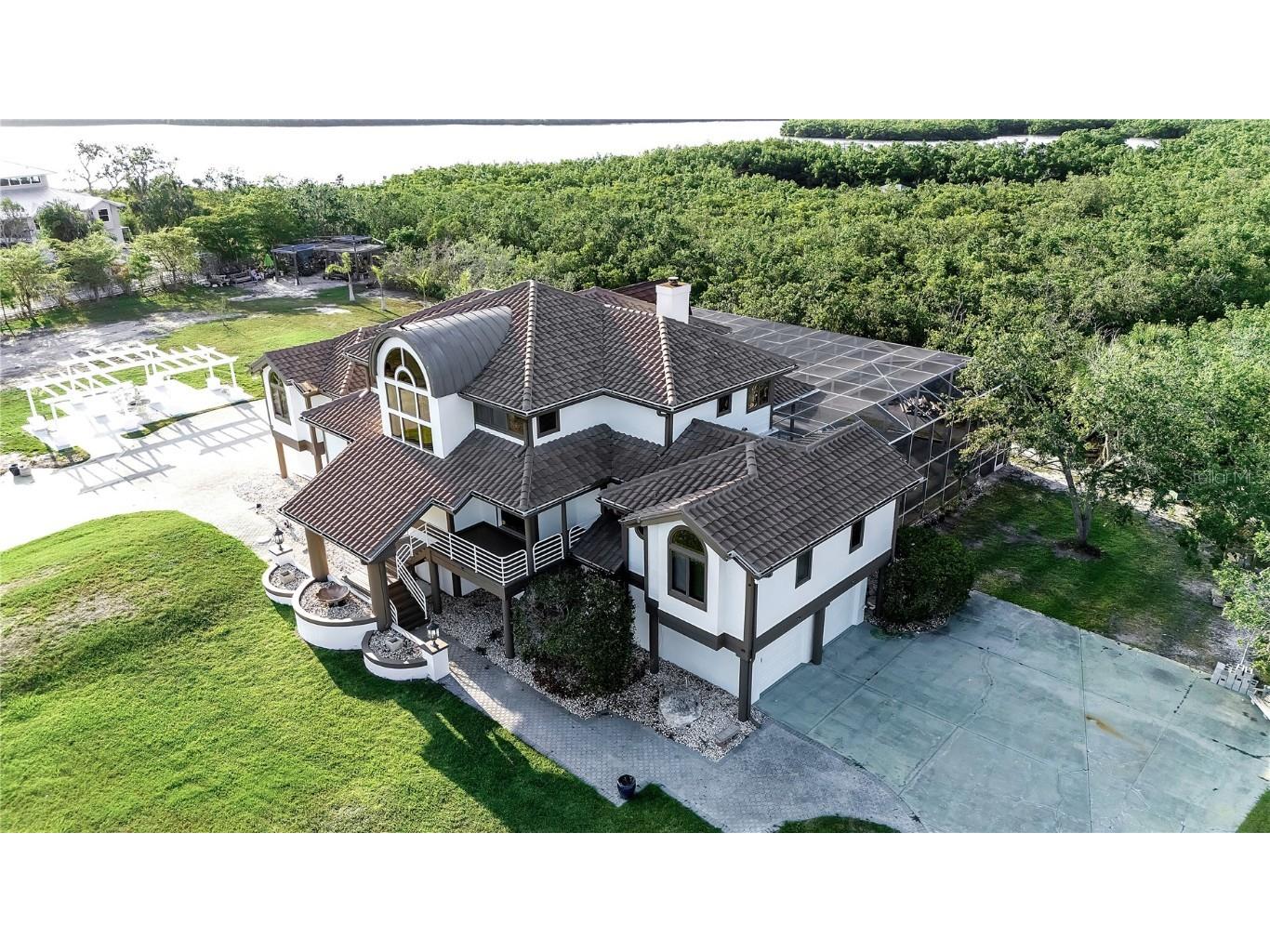 2400 Miguel Bay Drive Terra Ceia FL 34250 - MIGUEL BAY A4653404 image1