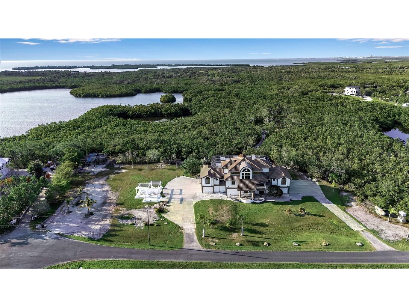 2400 Miguel Bay Drive Terra Ceia FL 34250 - MIGUEL BAY A4653404 image10