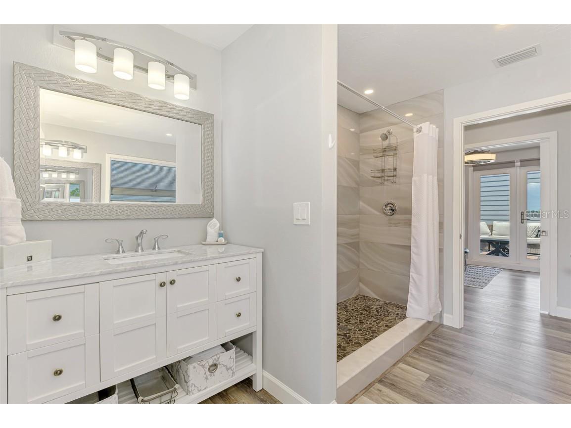 2400 N Beach Road #17 Englewood FL 34223 A4628536 image32