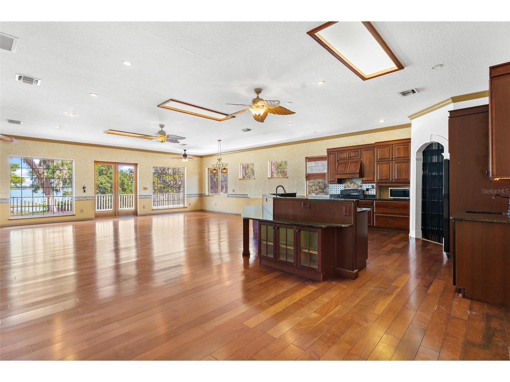 2400 N Griffin Drive Leesburg FL 34748 - LAKE GRIFFIN G5096306 image20