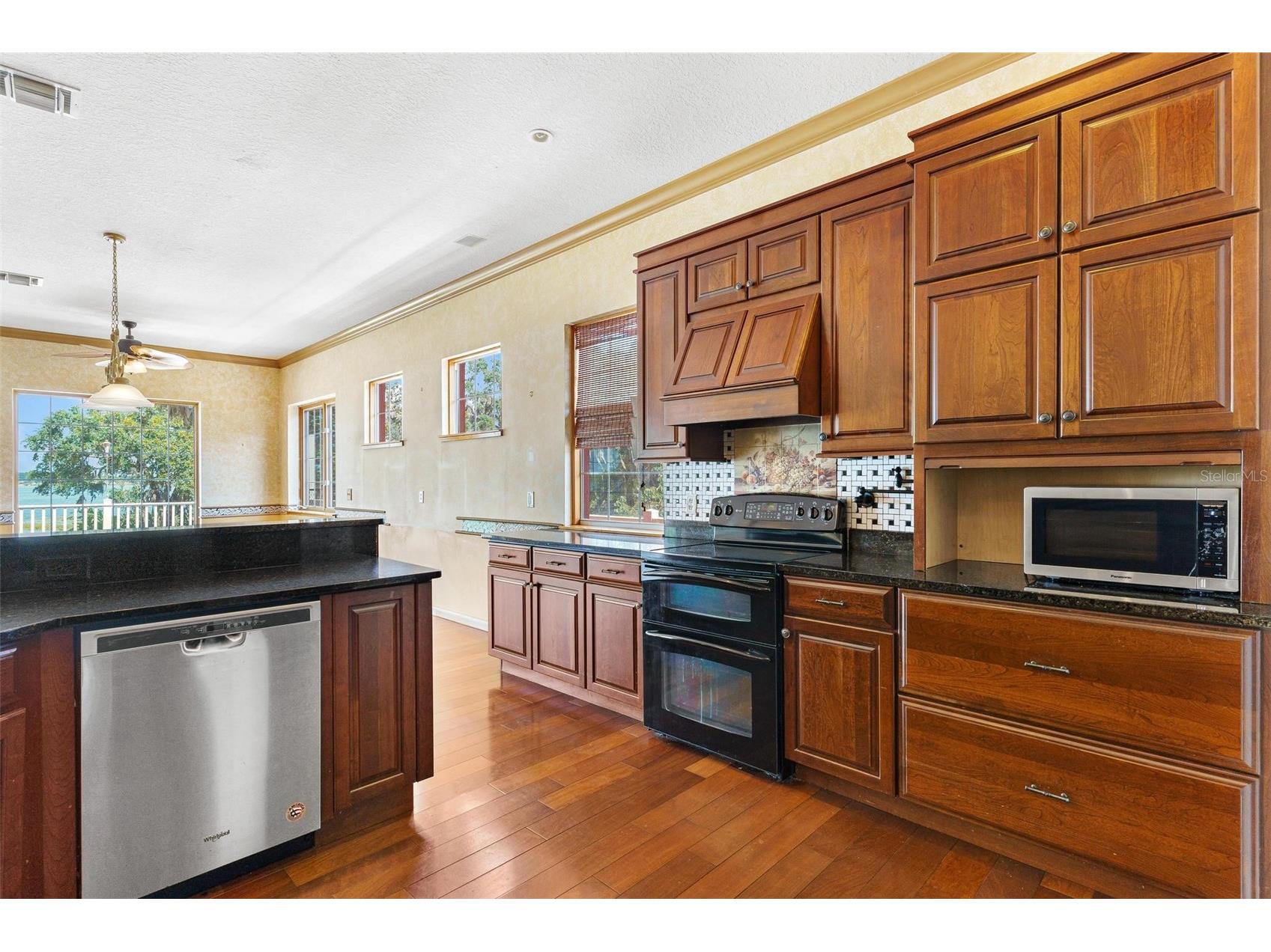 2400 N Griffin Drive Leesburg FL 34748 - LAKE GRIFFIN G5096306 image24