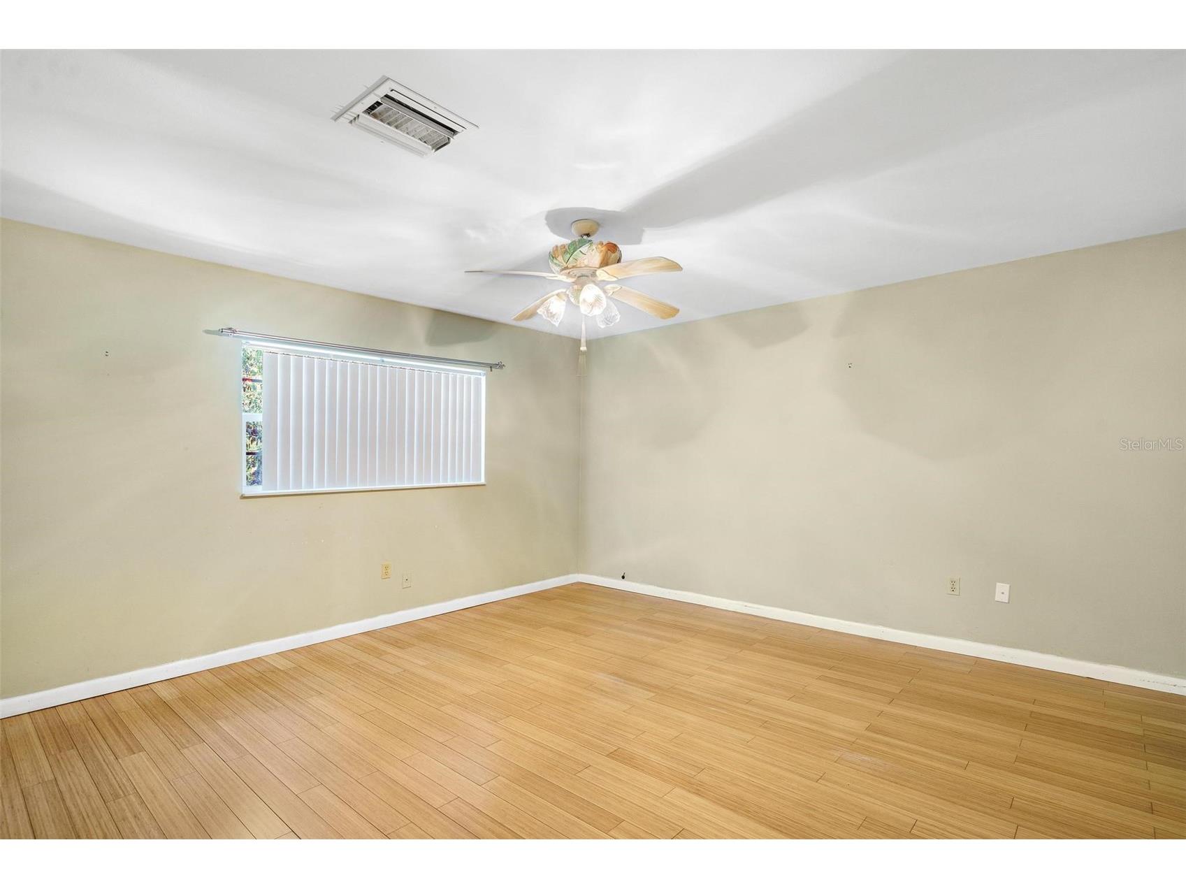 2400 N Griffin Drive Leesburg FL 34748 - LAKE GRIFFIN G5096306 image47