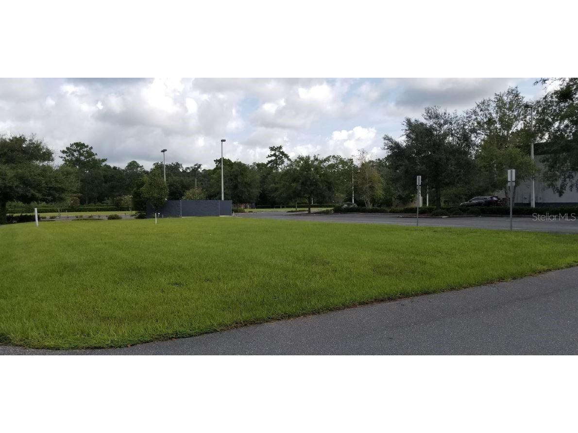 2400 NE 49th Terrace #300 Ocala FL 34470 OM615882 image1