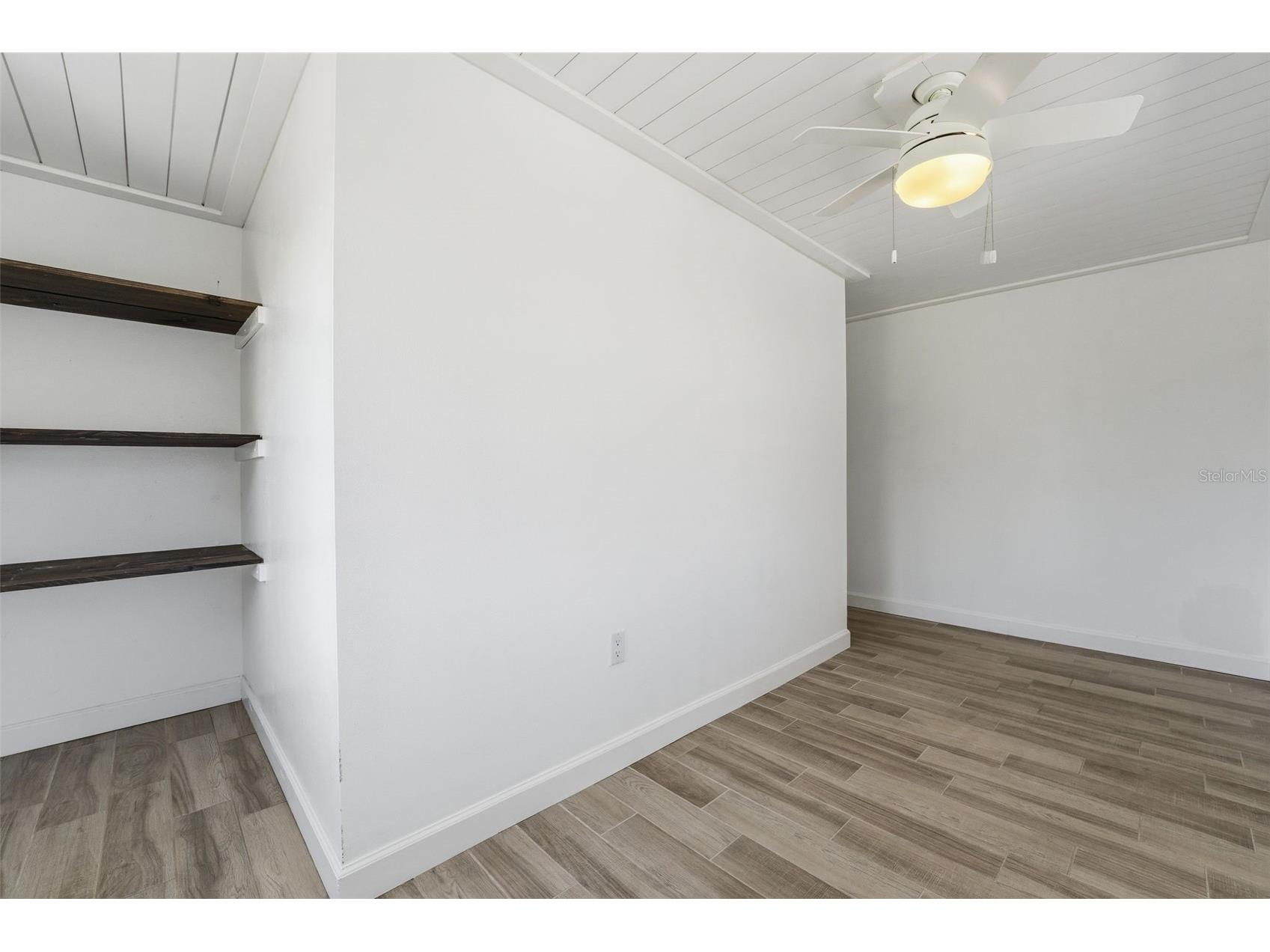 2400 Pine Court Nokomis FL 34275 A4685853 image24
