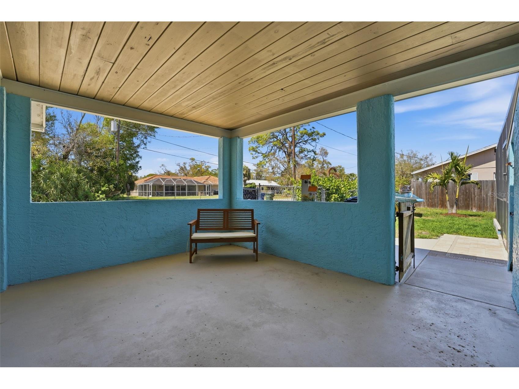 2400 Pine Court Nokomis FL 34275 A4685853 image28