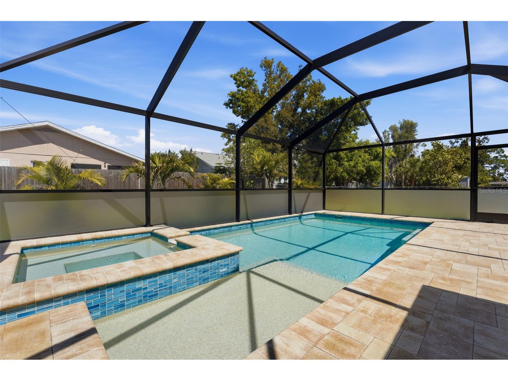 2400 Pine Court Nokomis FL 34275 A4685853 image33