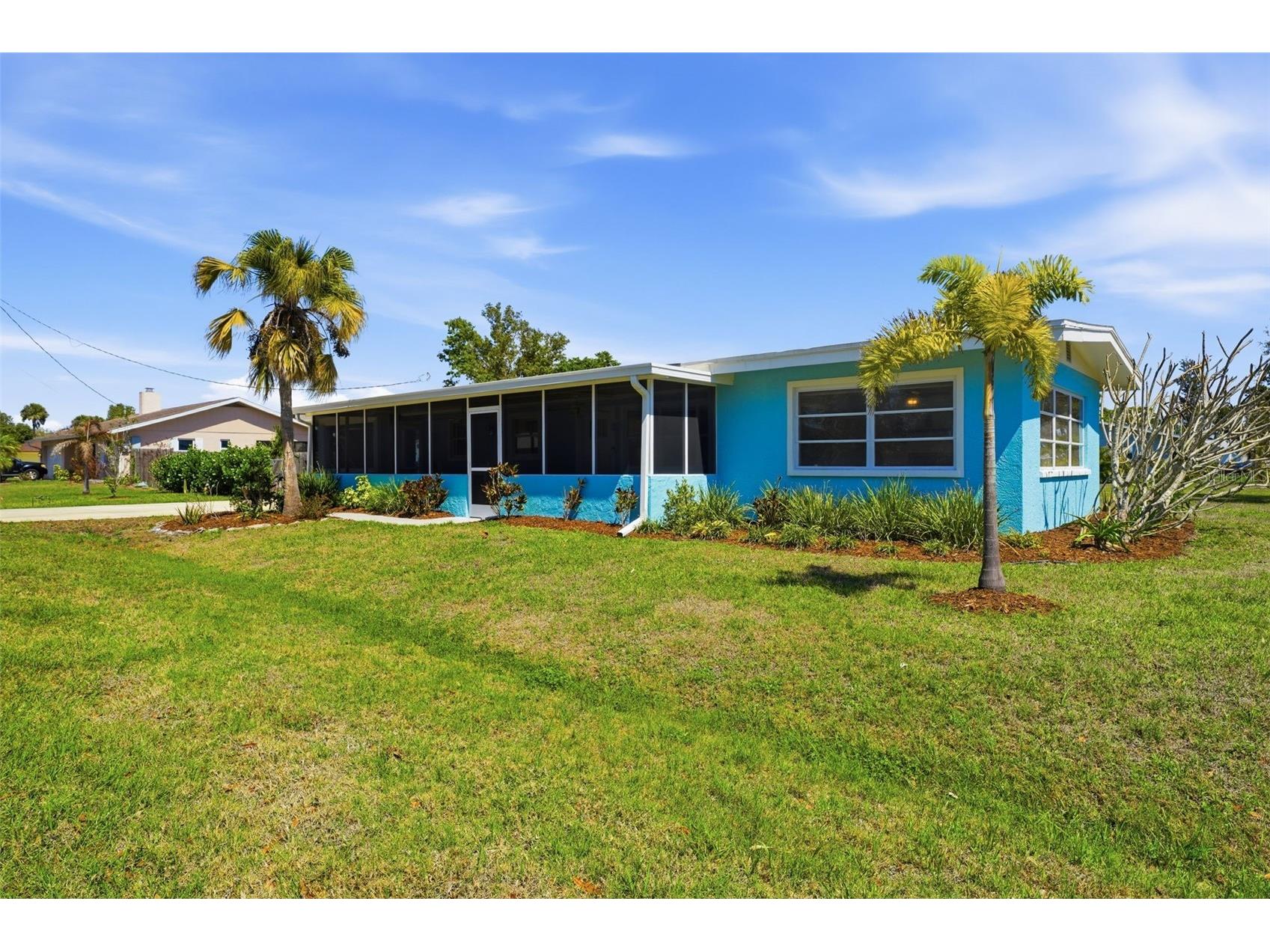 2400 Pine Court Nokomis FL 34275 A4685853 image40