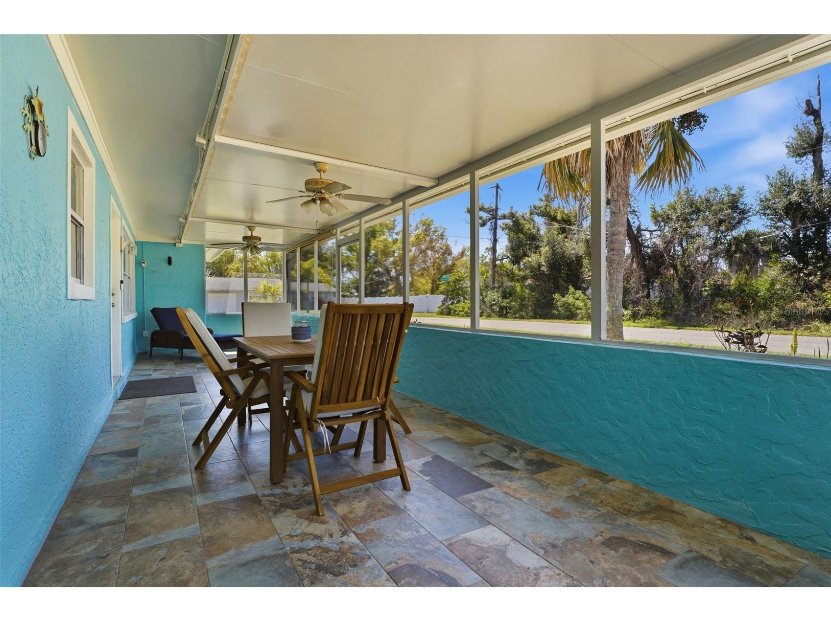 2400 Pine Court Nokomis FL 34275 A4685853 image6