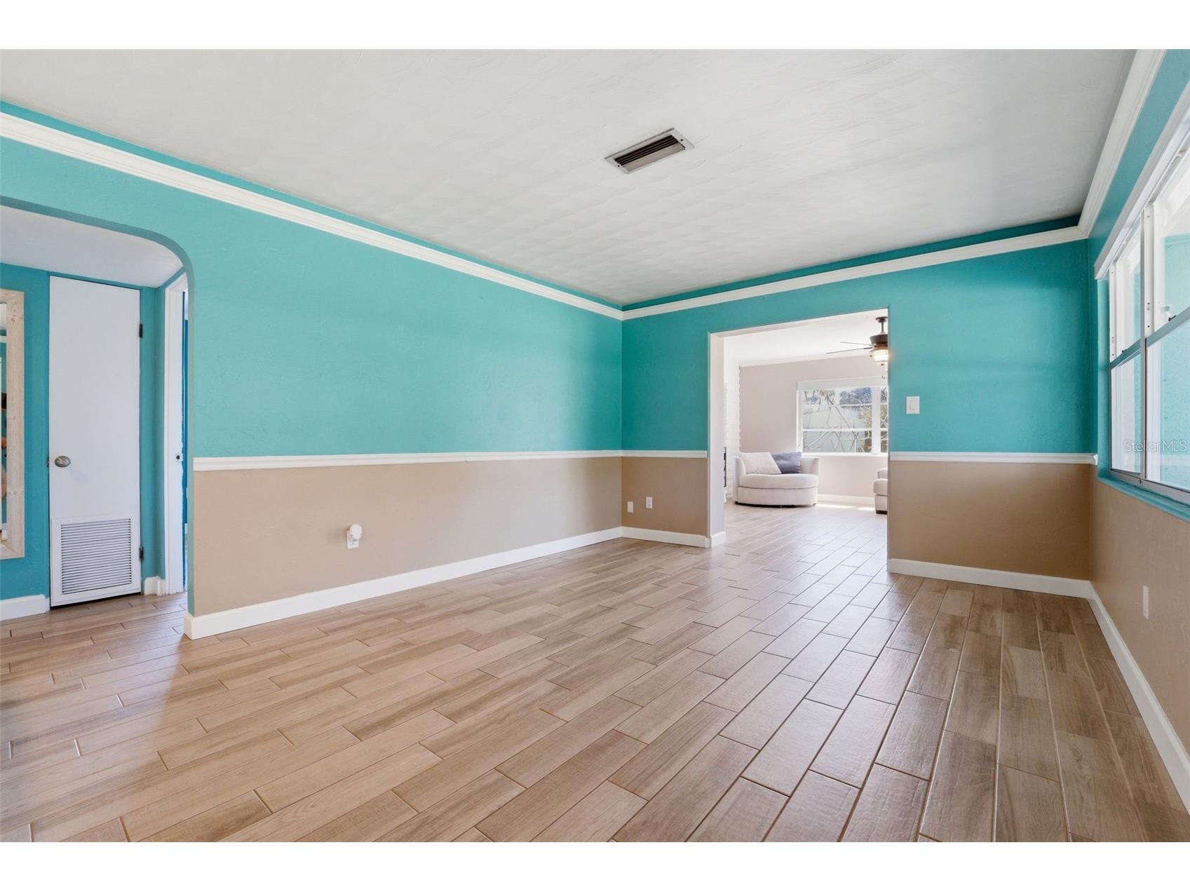 2400 Pine Court Nokomis FL 34275 A4685853 image8