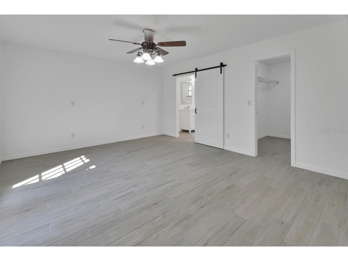 2400 S Glen Eagles Drive Deland FL 32724 V4940798 image24