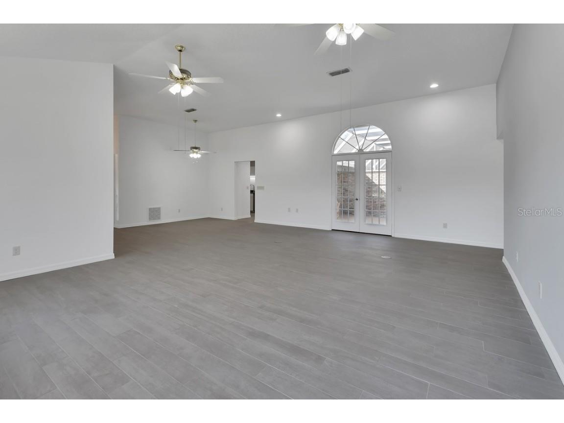 2400 S Glen Eagles Drive Deland FL 32724 V4940798 image31