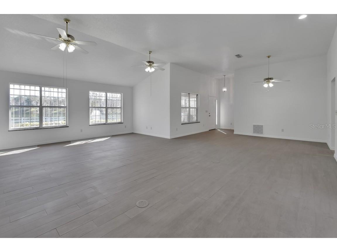 2400 S Glen Eagles Drive Deland FL 32724 V4940798 image37