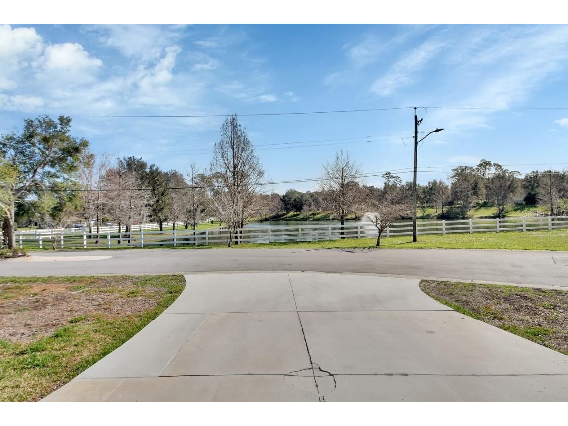 2400 S Glen Eagles Drive Deland FL 32724 V4940798 image4