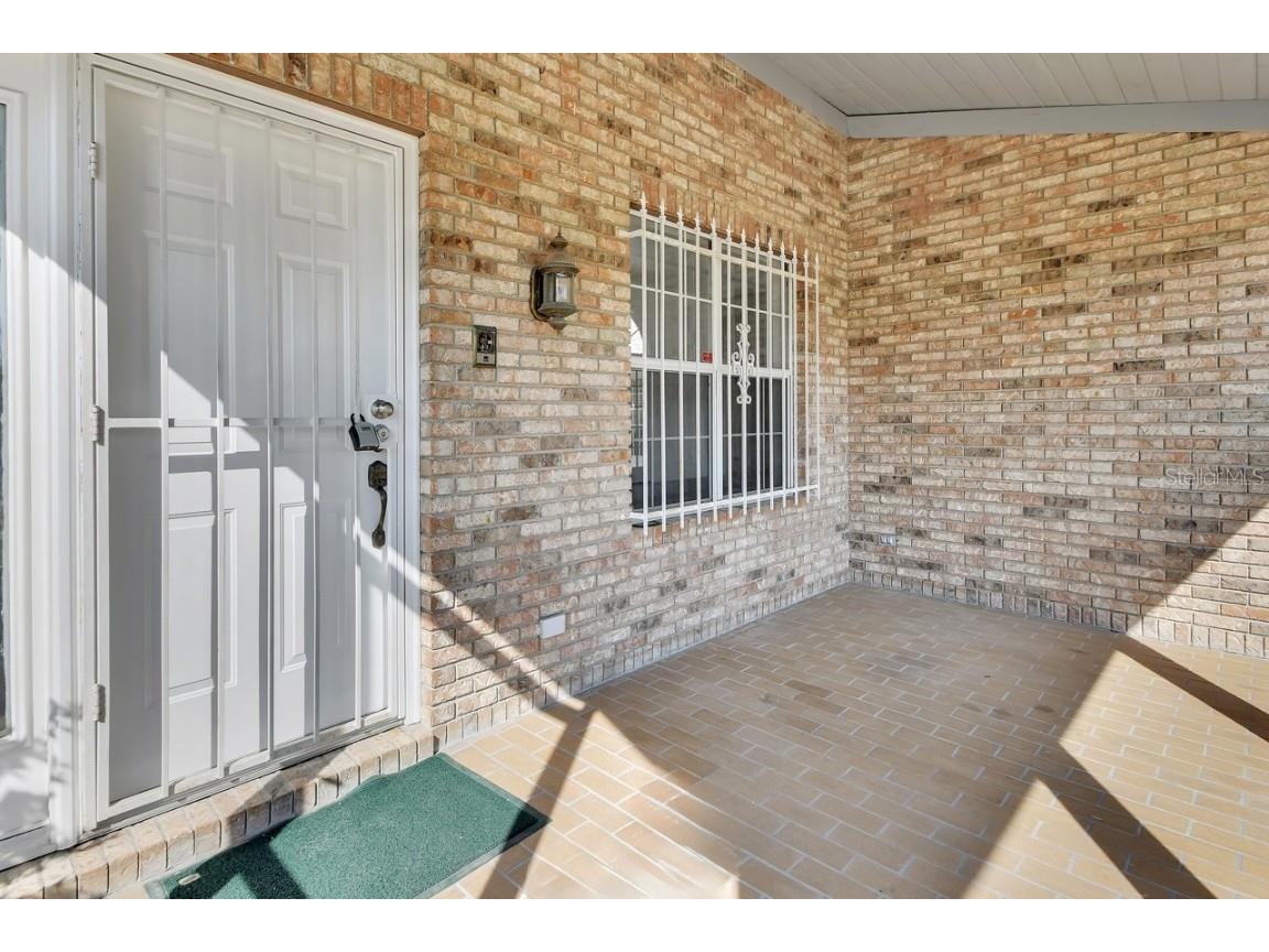 2400 S Glen Eagles Drive Deland FL 32724 V4940798 image5