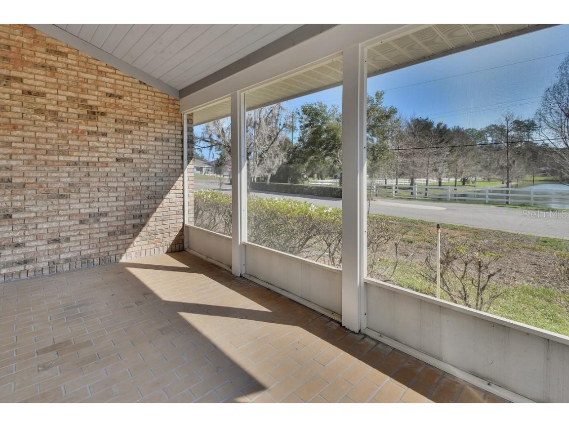 2400 S Glen Eagles Drive Deland FL 32724 V4940798 image7