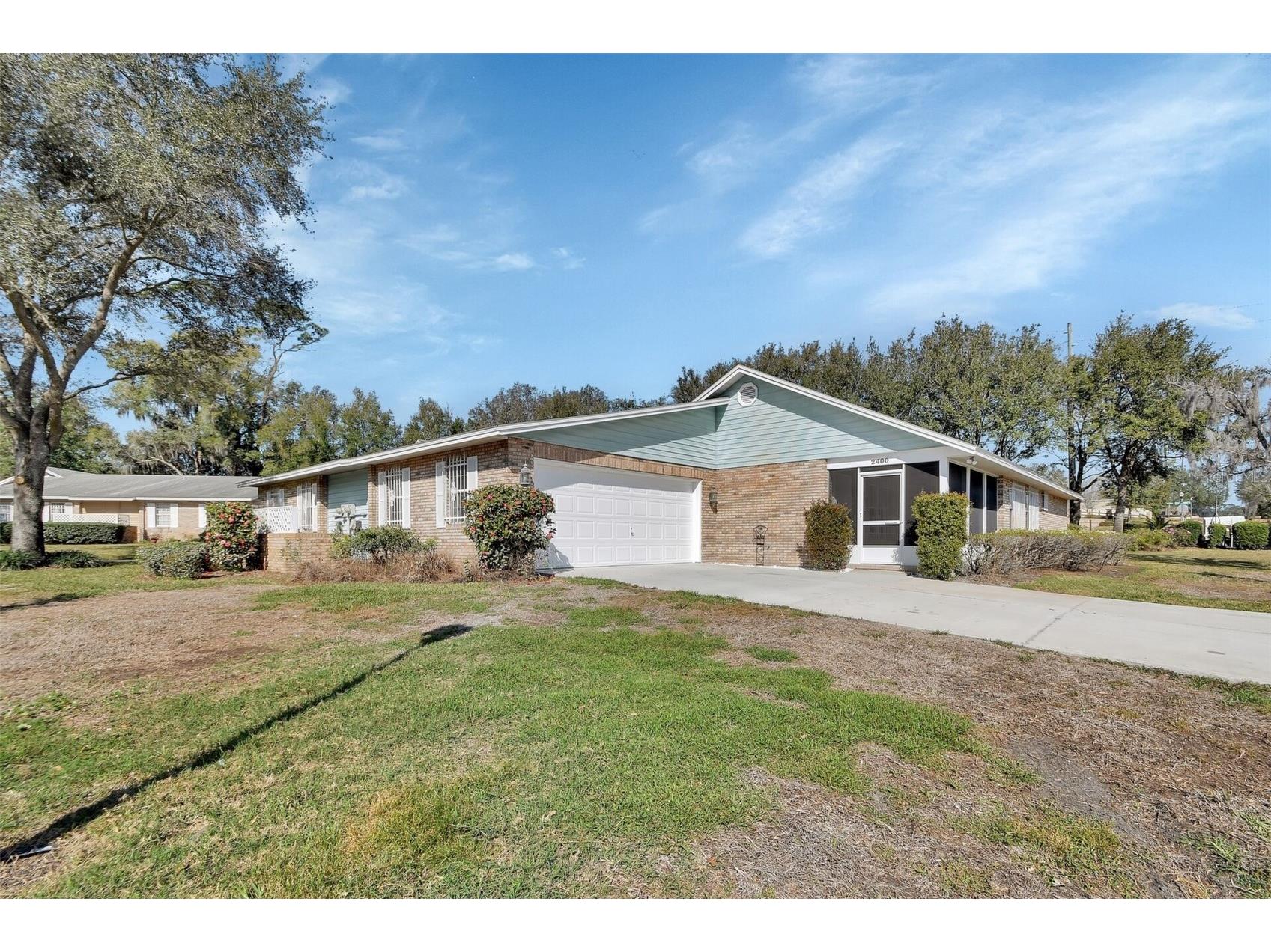 2400 S Glen Eagles Drive Deland FL 32724 V4948280 image1