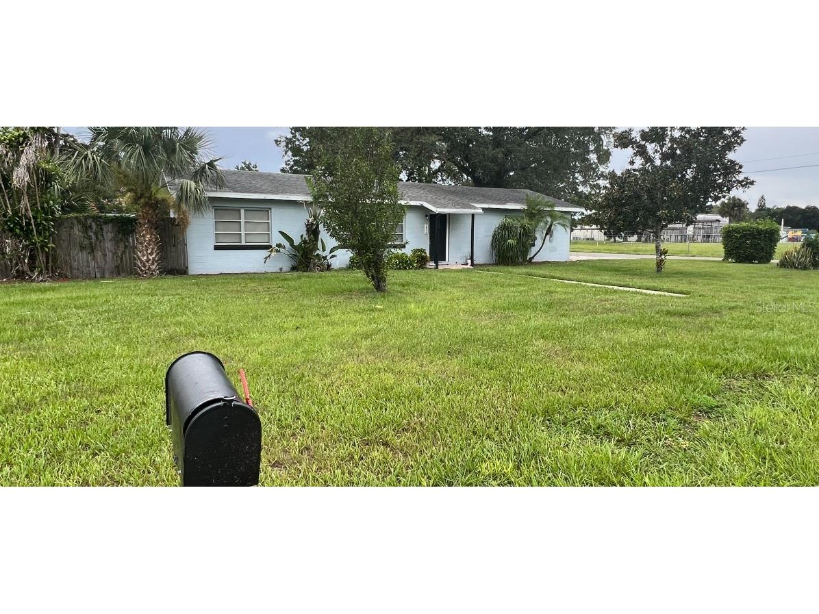2400 S Holly Avenue Sanford FL 32771 S5087101 image1