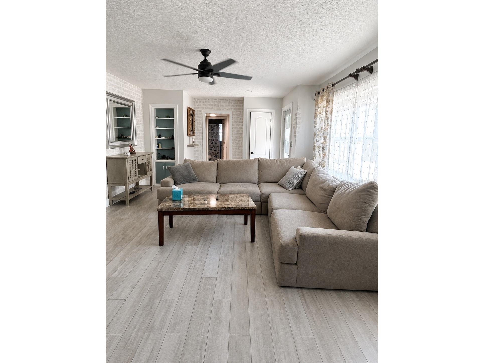 2400 S Laurel Avenue Sanford FL 32771 O6426825 image5
