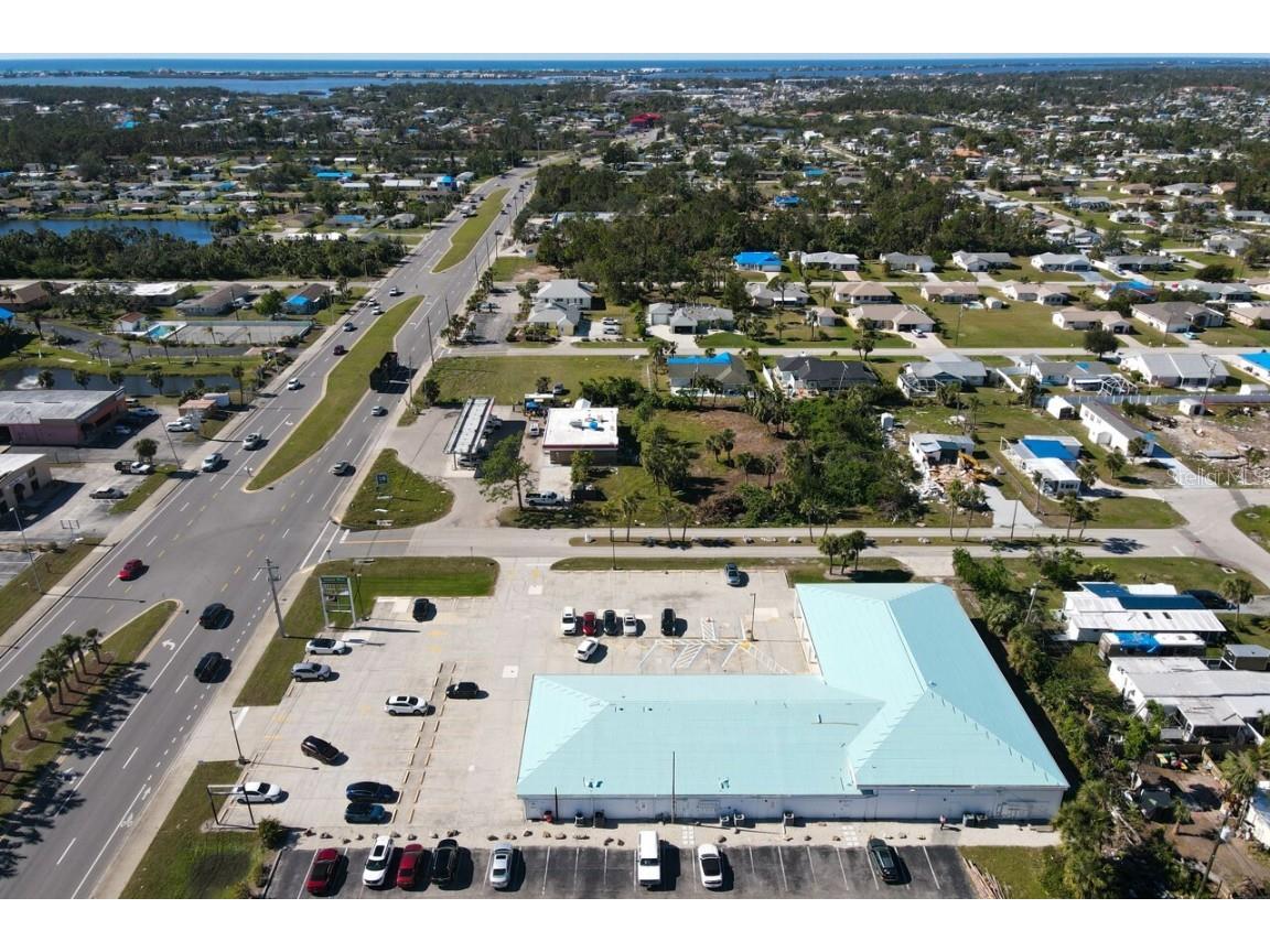 2400 S Mccall Road #B Englewood FL 34224 D6144649 image1