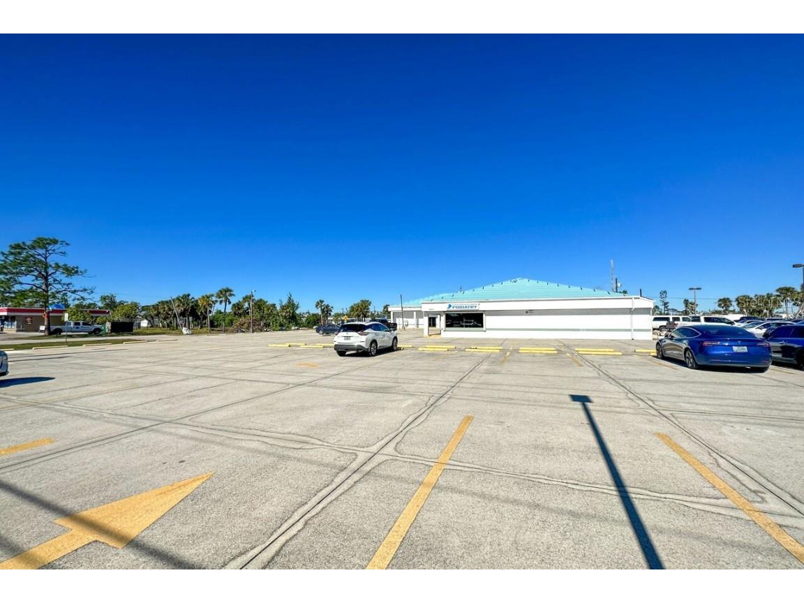 2400 S Mccall Road #B Englewood FL 34224 D6144649 image17