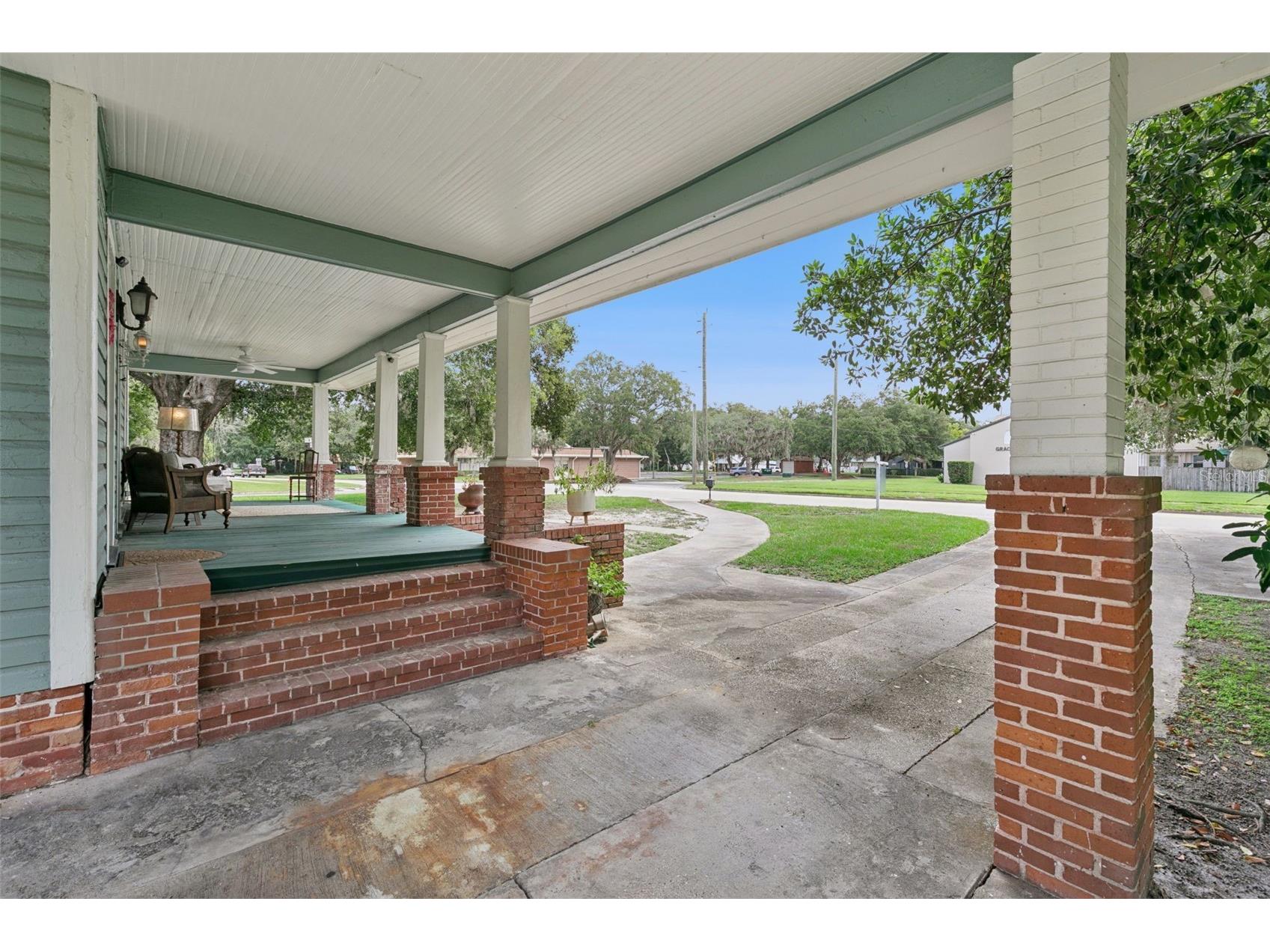 2400 S Park Avenue Sanford FL 32771 O6419741 image4