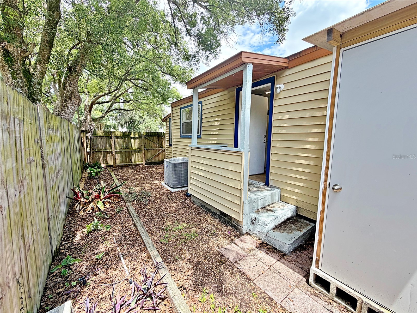 2400 Shannon Road Orlando FL 32806 S5153165 image11