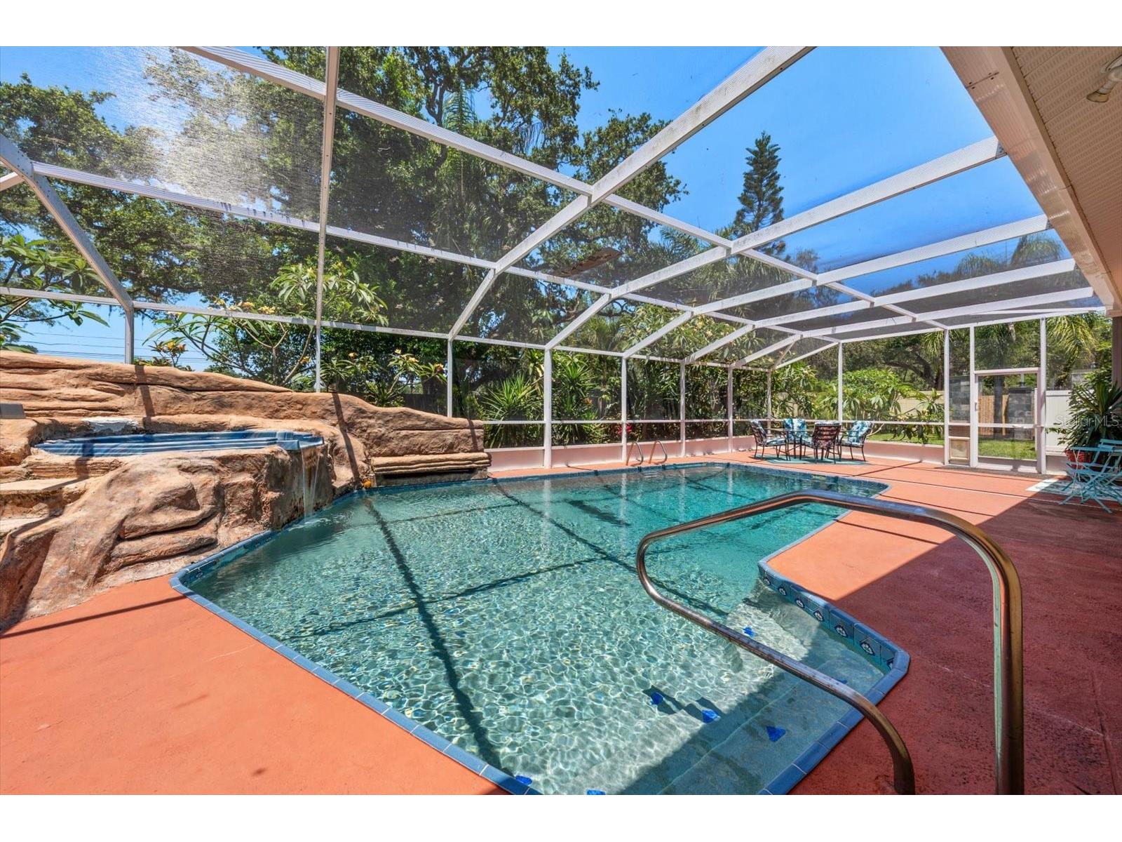 2400 Sherwood Lane Clearwater FL 33764 TB8510702 image39