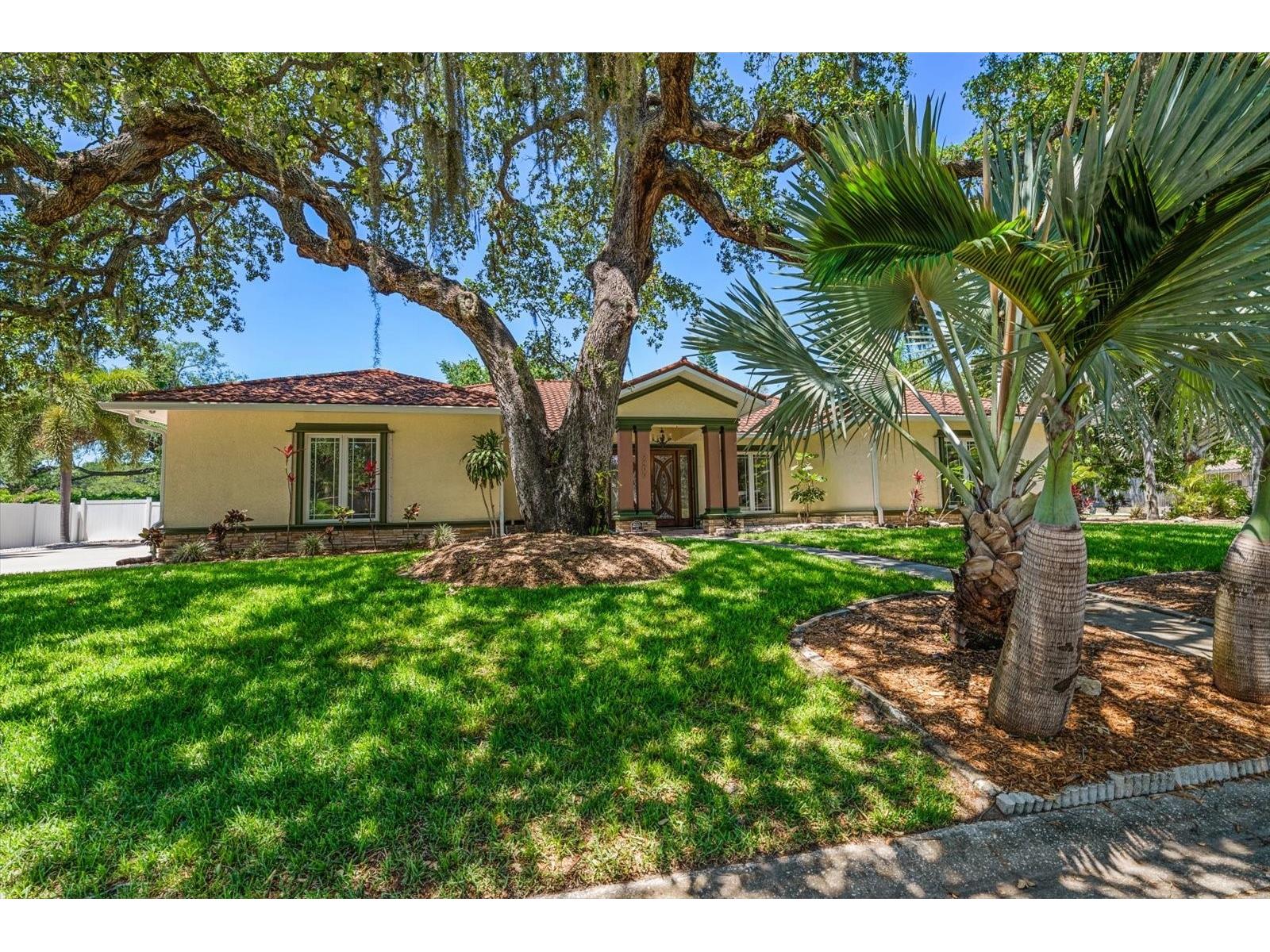 2400 Sherwood Lane Clearwater FL 33764 TB8510702 image53