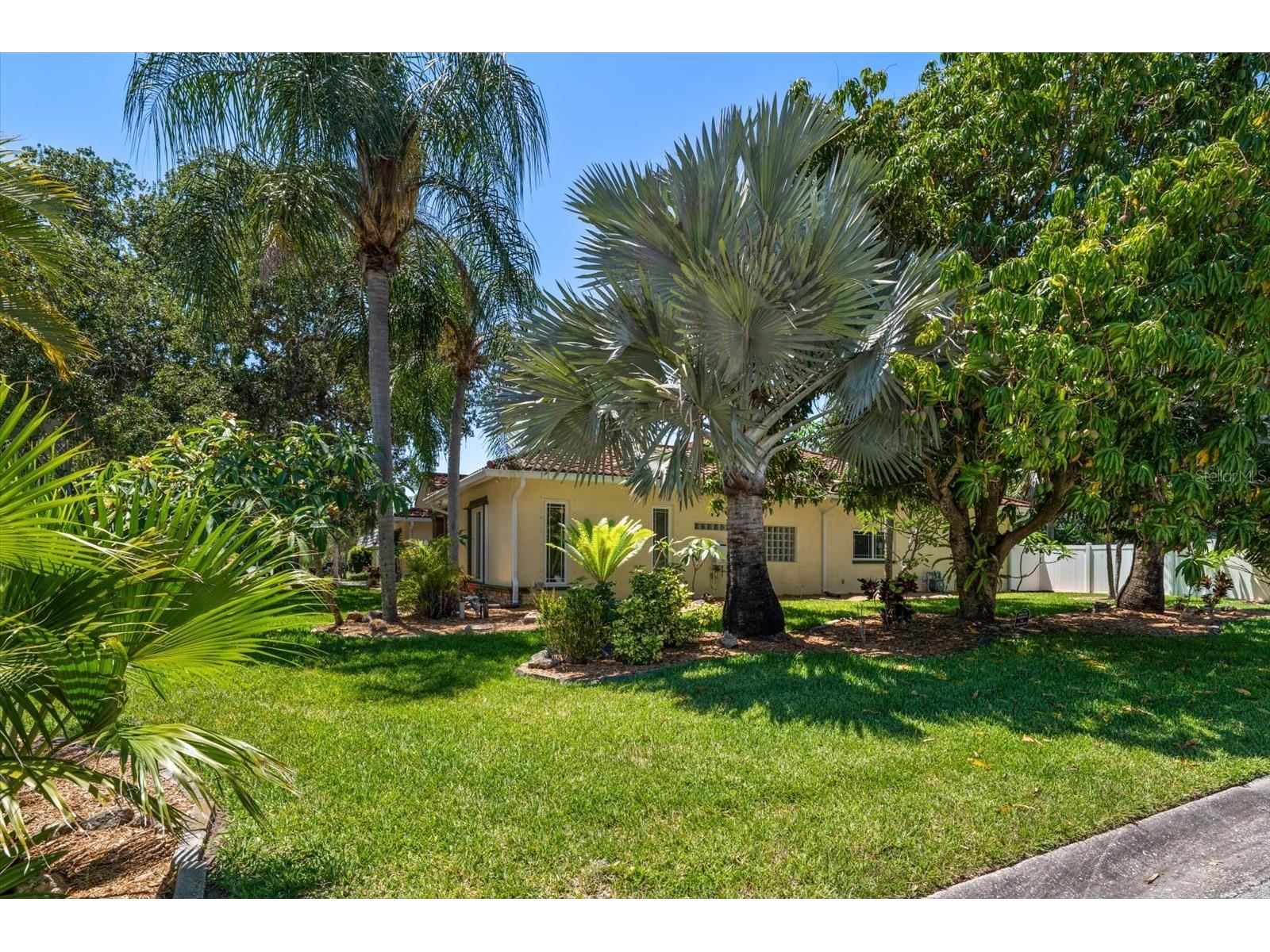 2400 Sherwood Lane Clearwater FL 33764 TB8510702 image55
