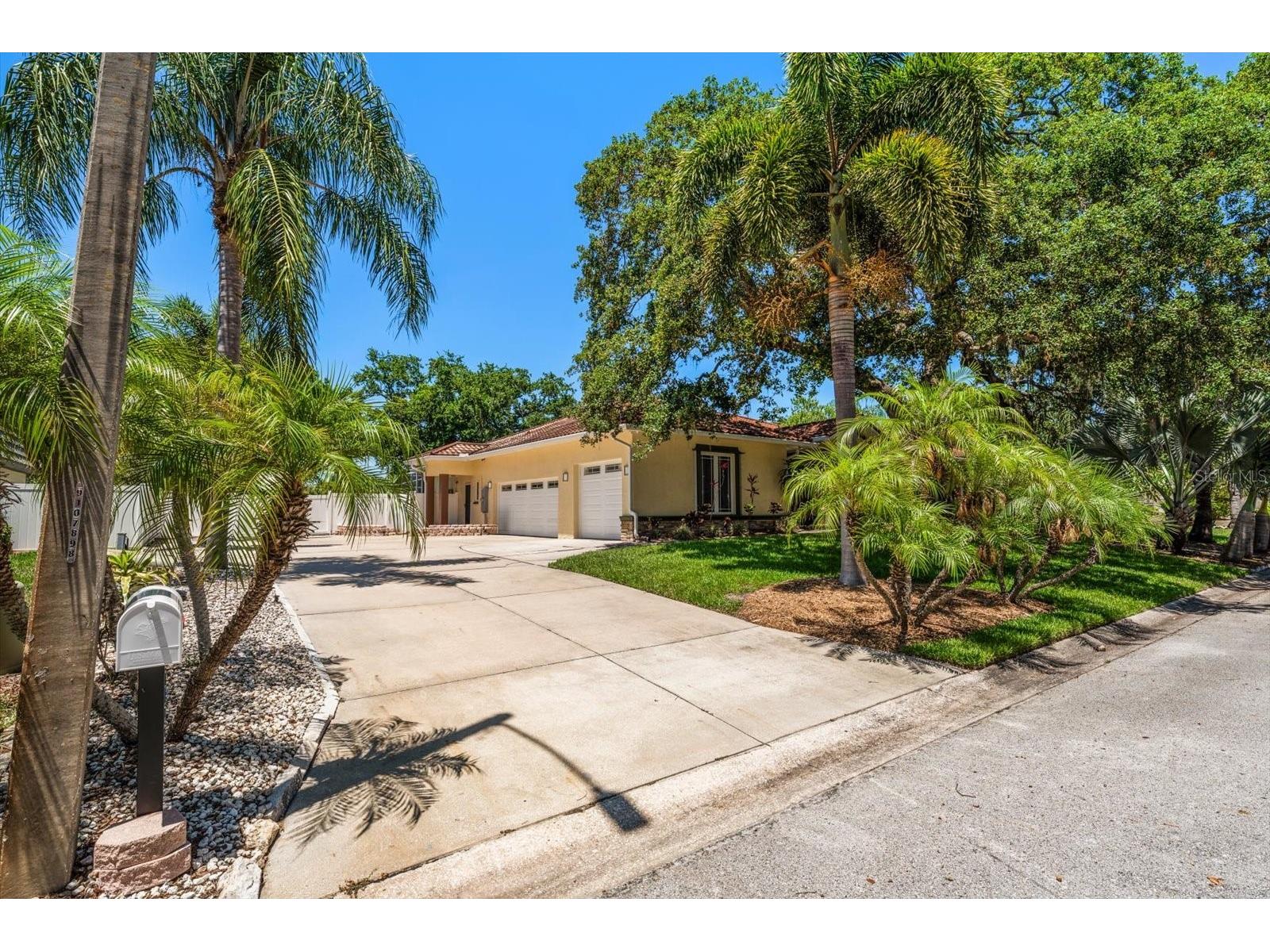 2400 Sherwood Lane Clearwater FL 33764 TB8510702 image58